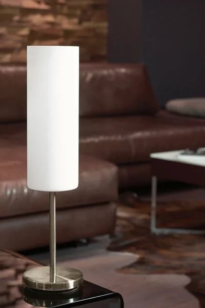   
                        
                        Настільна лампа EGLO (Австрія) 35154    
                         у стилі Модерн.  
                        Тип джерела світла: світлодіодна лампа, змінна.                                                 Кольори плафонів і підвісок: Білий.                         Матеріал: Скло.                          фото 2