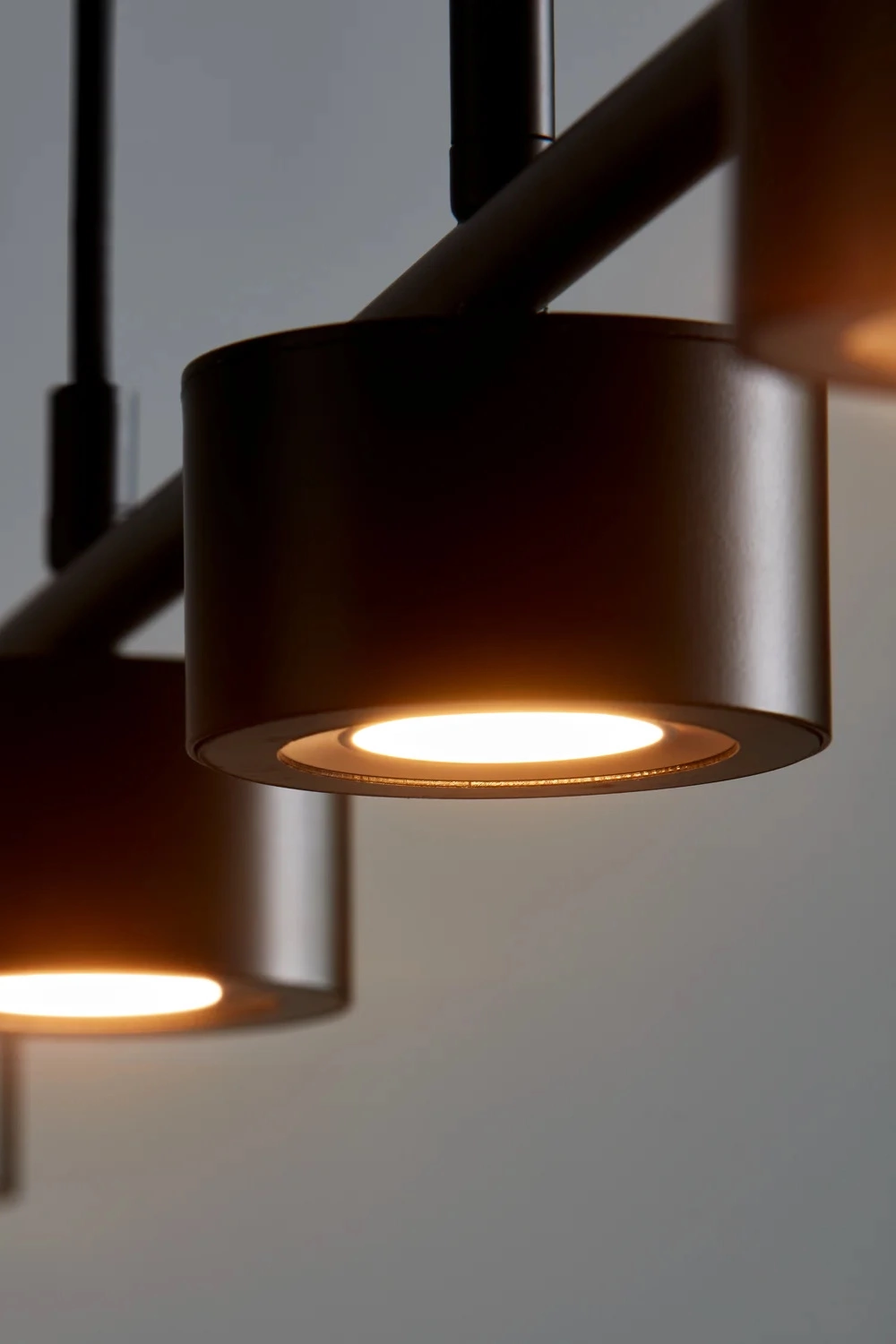   
                        
                        Люстра NORDLUX (Данія) 38440    
                         У стилі Хай-тек.  
                        Тип джерела світла: вбудований led-модуль, незмінний.                         Форма: Прямокутник.                         Кольори плафонів і підвісок: Чорний.                         Матеріал: Пластик.                          фото 2