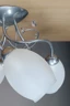   
                        
                        Люстра ALFA (Польща) 40126    
                         у стилі Модерн.  
                        Тип джерела світла: світлодіодна лампа, змінна.                         Форма: Коло.                         Кольори плафонів і підвісок: Білий, Прозорий.                         Матеріал: Скло, Кришталь.                          фото 4