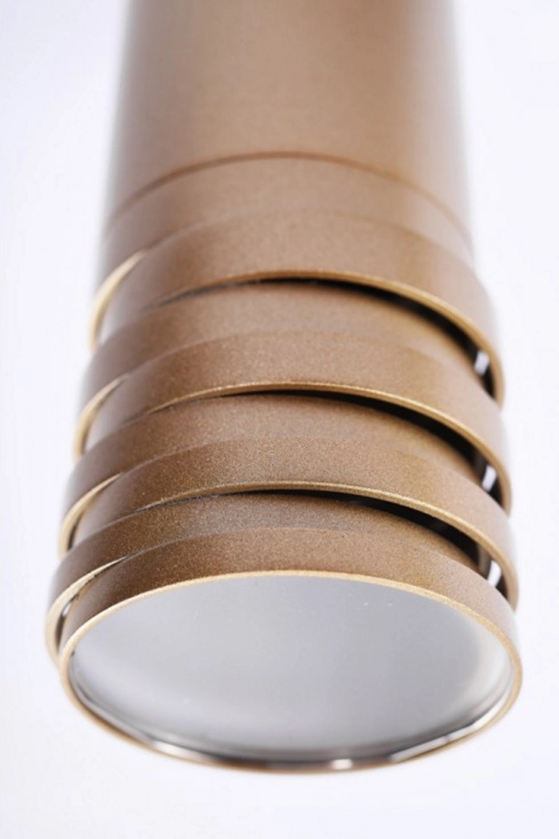   
                        
                        Точковий світильник AZZARDO (Польща) 40589    
                         у стилі Лофт.  
                        Тип джерела світла: світлодіодна лампа, змінна.                         Форма: Циліндр.                         Кольори плафонів і підвісок: Золото.                         Матеріал: Алюміній.                          фото 2
