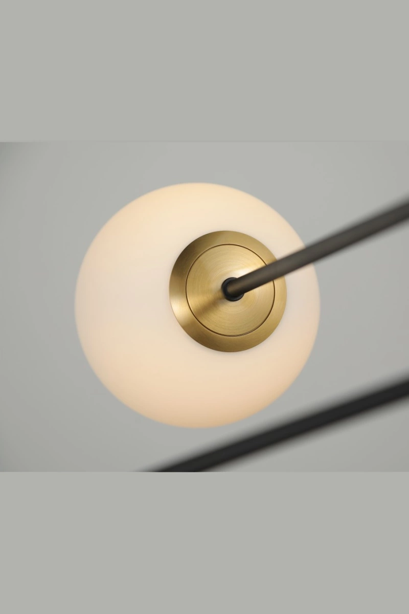   
                        
                        Люстра AZZARDO (Польща) 42075    
                         у стилі Модерн.  
                        Тип джерела світла: світлодіодна лампа, змінна.                         Форма: Коло.                         Кольори плафонів і підвісок: Білий.                         Матеріал: Скло.                          фото 8