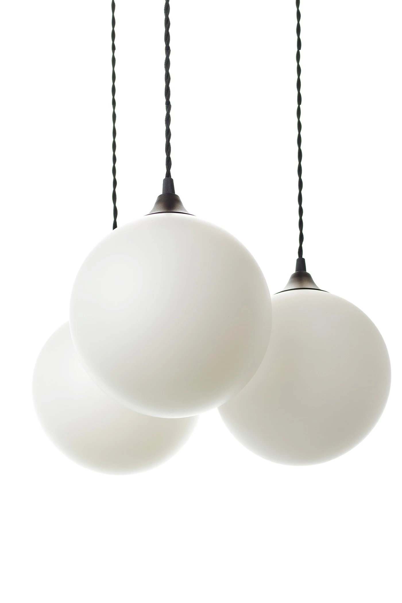   
                        
                        Люстра NB LIGHT (Україна) 42524    
                         У стилі Модерн.  
                        Тип джерела світла: світлодіодна лампа, змінна.                         Форма: Коло.                         Кольори плафонів і підвісок: Білий.                         Матеріал: Скло.                          фото 3