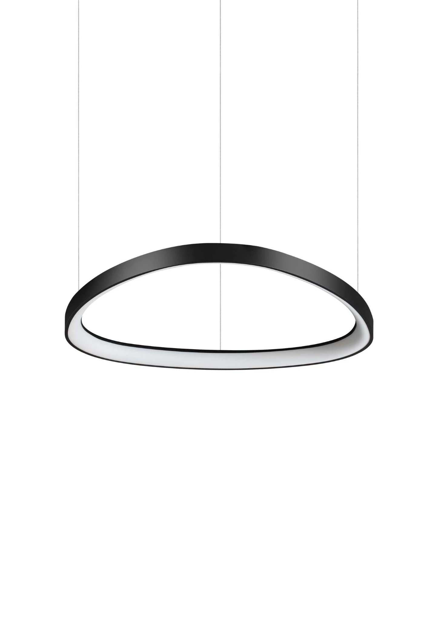   
                        
                        Люстра IDEAL LUX (Италия) 43628    
                         В стиле Хай-тек.  
                        Тип источника света: встроенный led-модуль, несъемный.                         Форма: Круг.                         Цвета плафонов и подвесок: Черный.                         Материал: Пластик.                          фото 1