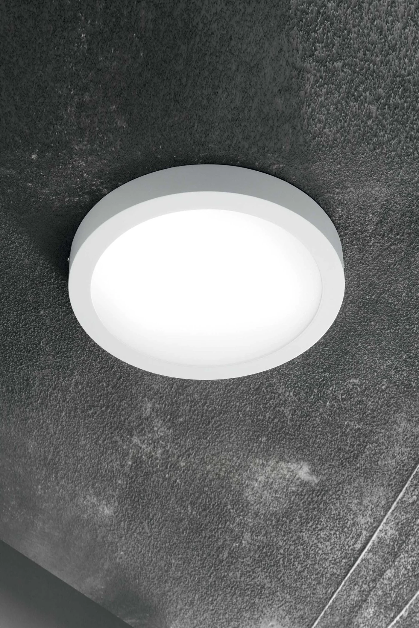   
                        Світильник стельовий IDEAL LUX (Італія) 47508    
                         у стилі модерн.  
                        Тип джерела світла: вбудовані світлодіоди led.                         Форма: коло.                         Кольори плафонів і підвісок: білий.                         Матеріал: пластик.                          фото 2