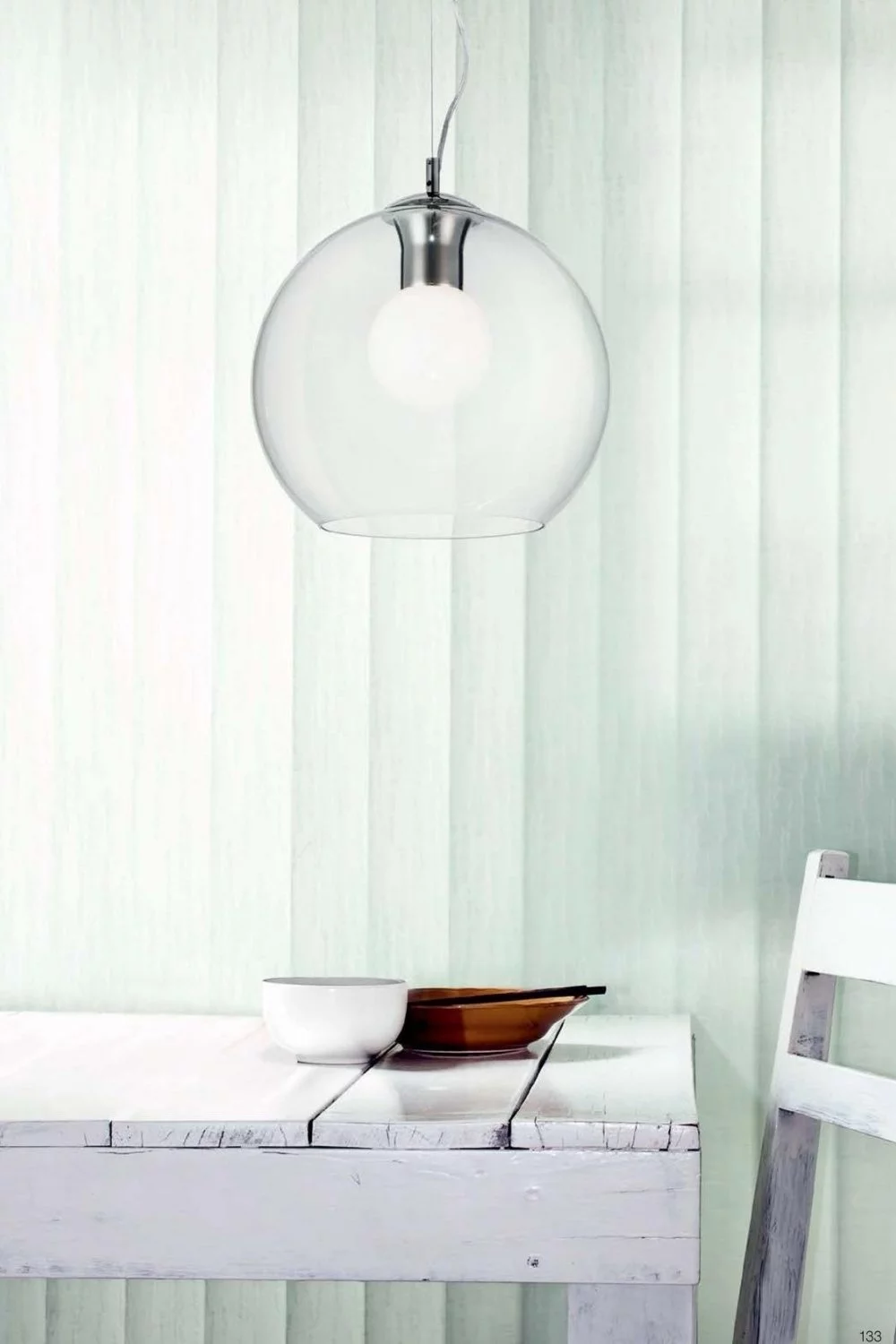   
                        
                        Люстра IDEAL LUX (Італія) 48750    
                         У стилі Модерн.  
                        Тип джерела світла: світлодіодна лампа, змінна.                         Форма: Куля.                         Кольори плафонів і підвісок: Прозорий, Білий.                         Матеріал: Скло.                          фото 2