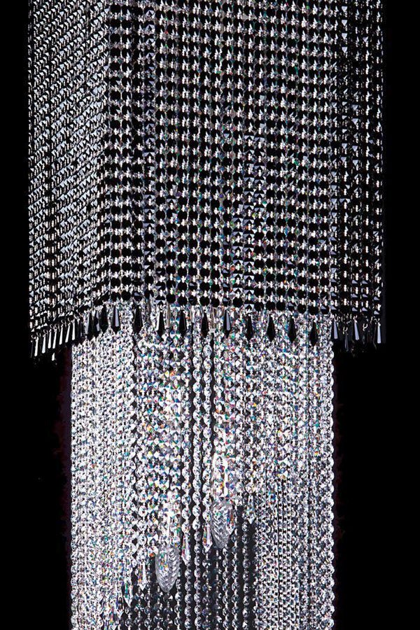   
                        Кришталева люстра ARTGLASS (Чехія) 49260    
                         у стилі арт-деко.  
                        Тип джерела світла: cвітлодіодні led, енергозберігаючі, розжарювання.                         Форма: квадрат.                         Кольори плафонів і підвісок: прозорий.                         Матеріал: кришталь.                          фото 2