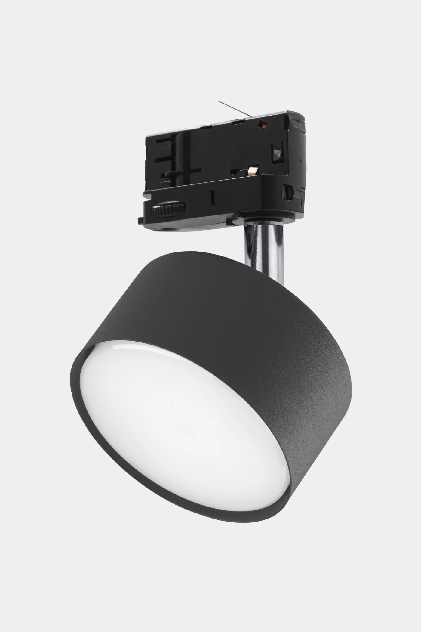   
                        
                        Трековый светильник TK LIGHTING (Польша) 49526    
                         в стиле Хай-тек.  
                        Тип источника света: светодиодная лампа, сменная.                         Форма: Круг.                         Цвета плафонов и подвесок: Серый.                         Материал: Металл.                          фото 1