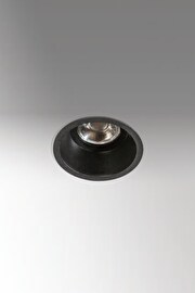   
                        Точковий світильник AZZARDO (Польща) 50169    
                         у стилі хай-тек.  
                        Тип джерела світла: cвітлодіодні led, галогенні.                         Форма: коло.                         Кольори плафонів і підвісок: чорний.                         Матеріал: метал.                          фото 1