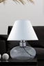  
                        Настільна лампа ZUMALINE (Польща) 51022    
                         у стилі модерн.  
                        Тип джерела світла: cвітлодіодні led, енергозберігаючі, розжарювання.                                                 Кольори плафонів і підвісок: білий.                         Матеріал: тканина.                          фото 3