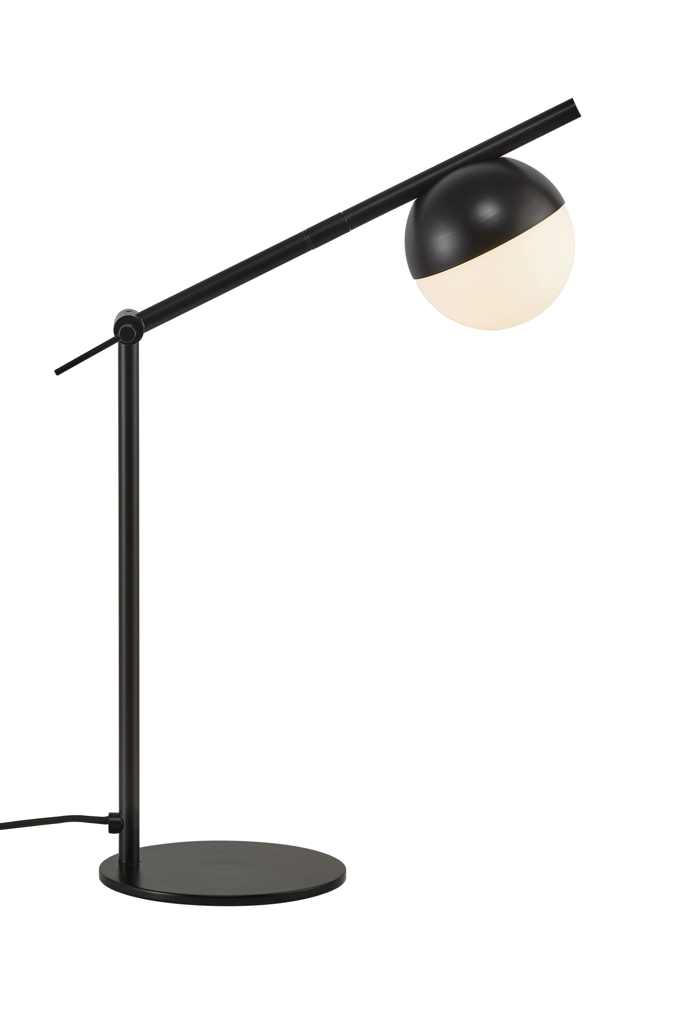   
                        
                        Настільна лампа NORDLUX (Данія) 51177    
                         у стилі Хай-тек.  
                        Тип джерела світла: світлодіодна лампа, змінна.                                                 Кольори плафонів і підвісок: Білий.                         Матеріал: Скло.                          фото 4