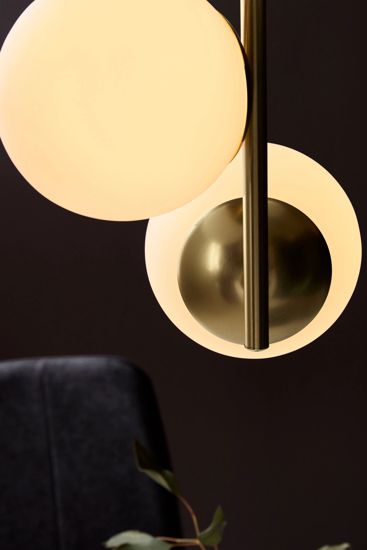   
                        
                        Люстра NORDLUX (Данія) 51247    
                         у стилі Модерн.  
                        Тип джерела світла: світлодіодна лампа, змінна.                         Форма: Коло.                         Кольори плафонів і підвісок: Білий.                         Матеріал: Скло.                          фото 5