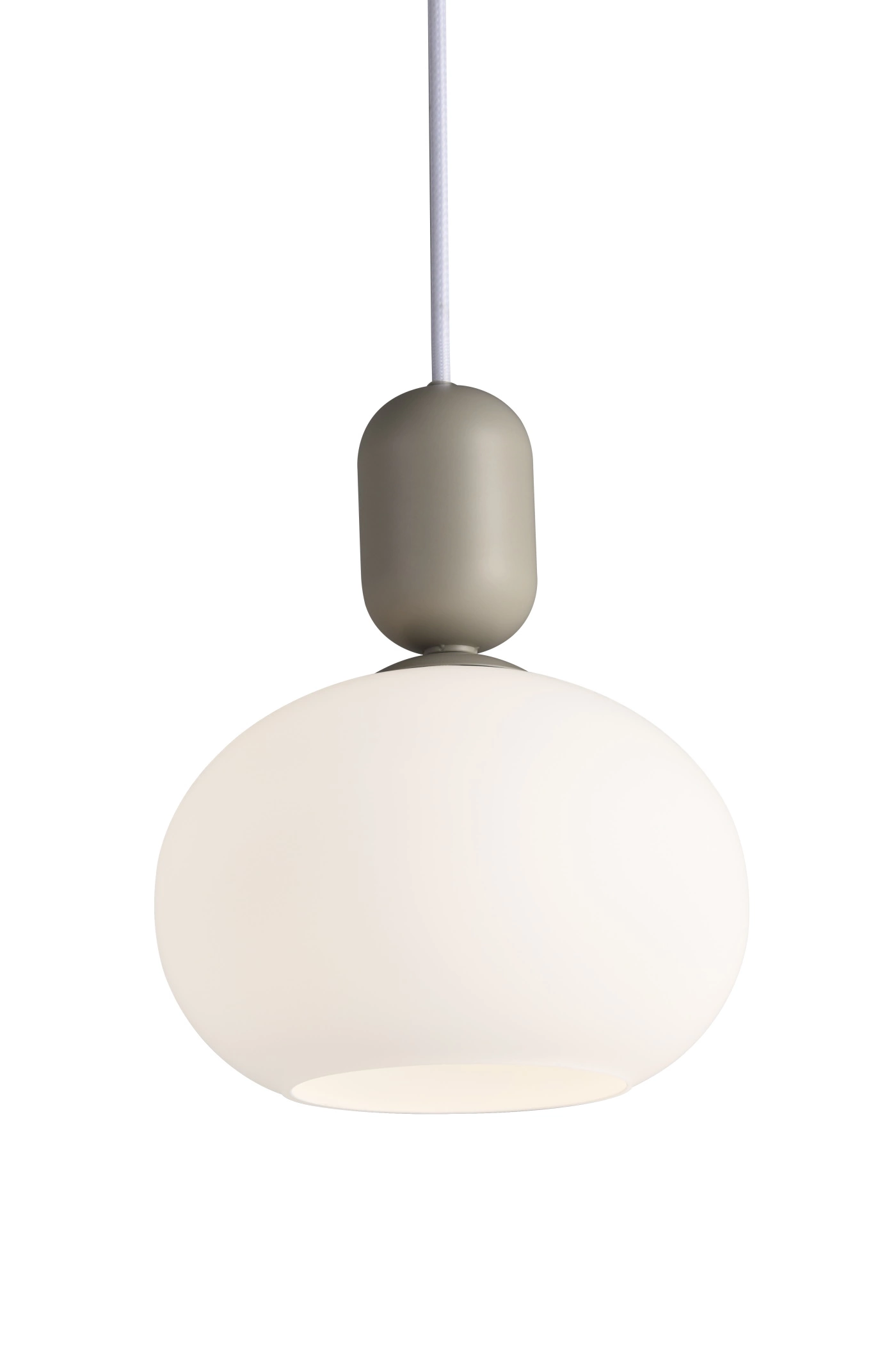   
                        
                        Люстра NORDLUX (Данія) 51275    
                         у стилі Модерн, Скандинавський.  
                        Тип джерела світла: світлодіодна лампа, змінна.                         Форма: Куля.                         Кольори плафонів і підвісок: Білий.                         Матеріал: Скло.                          фото 1
