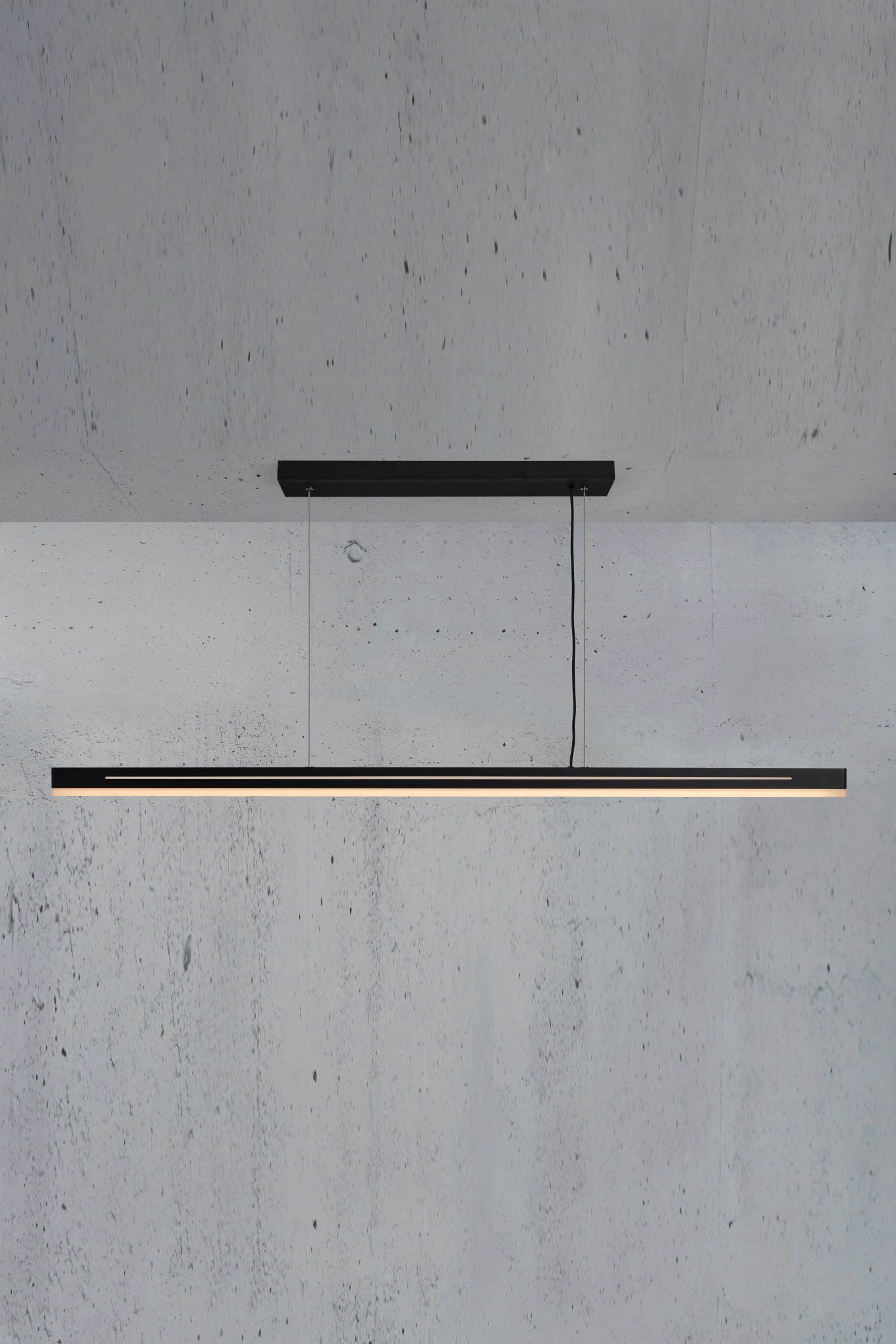   
                        
                        Люстра NORDLUX (Данія) 51324    
                         У стилі Лофт.  
                        Тип джерела світла: вбудований led-модуль, незмінний.                         Форма: Прямокутник.                         Кольори плафонів і підвісок: Чорний.                         Матеріал: Метал, Пластик.                          фото 4