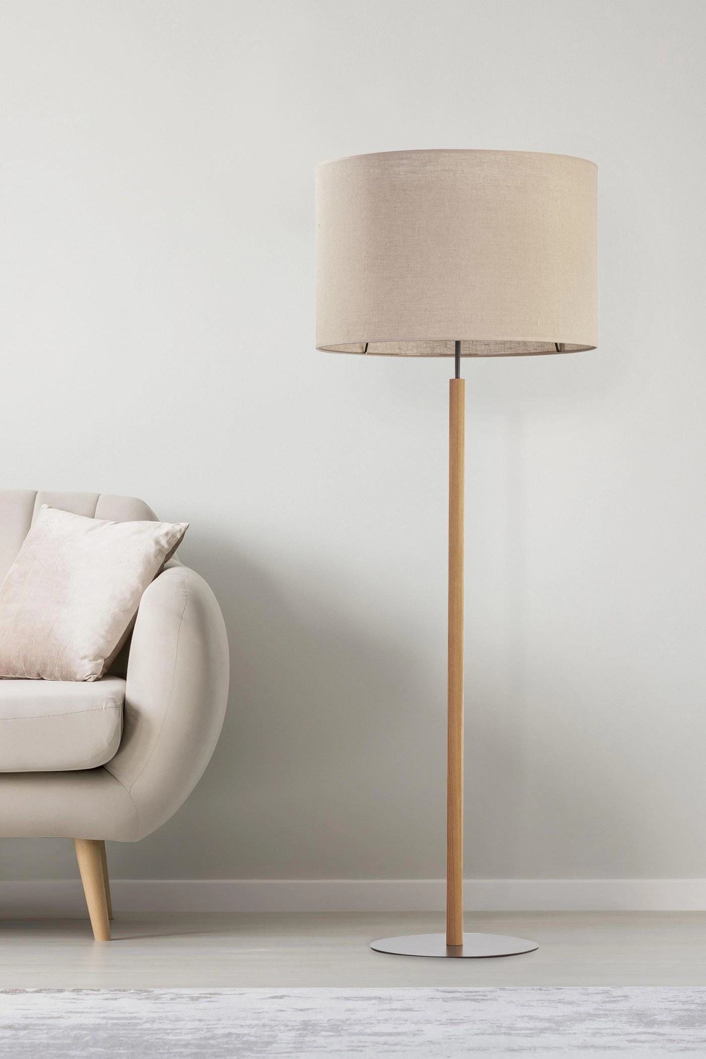   
                        
                        Торшер TK LIGHTING (Польша) 51369    
                         В стиле Кантри, Модерн.  
                        Тип источника света: светодиодная лампа, сменная.                                                 Цвета плафонов и подвесок: Бежевый.                         Материал: Ткань.                          фото 3