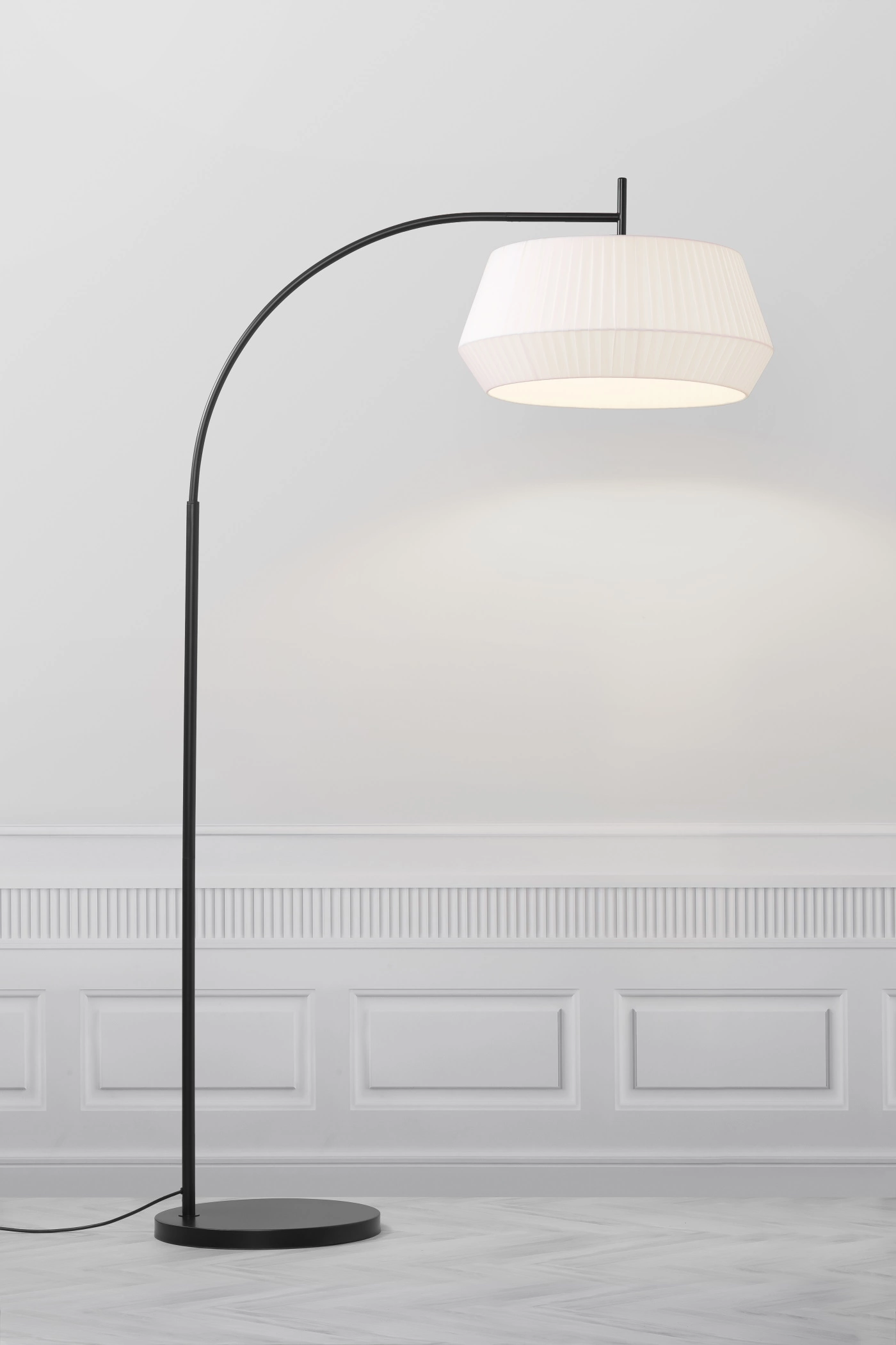   
                        
                        Торшер NORDLUX (Данія) 51949    
                         у стилі Модерн.  
                        Тип джерела світла: світлодіодна лампа, змінна.                                                 Кольори плафонів і підвісок: Білий.                         Матеріал: Тканина.                          фото 6