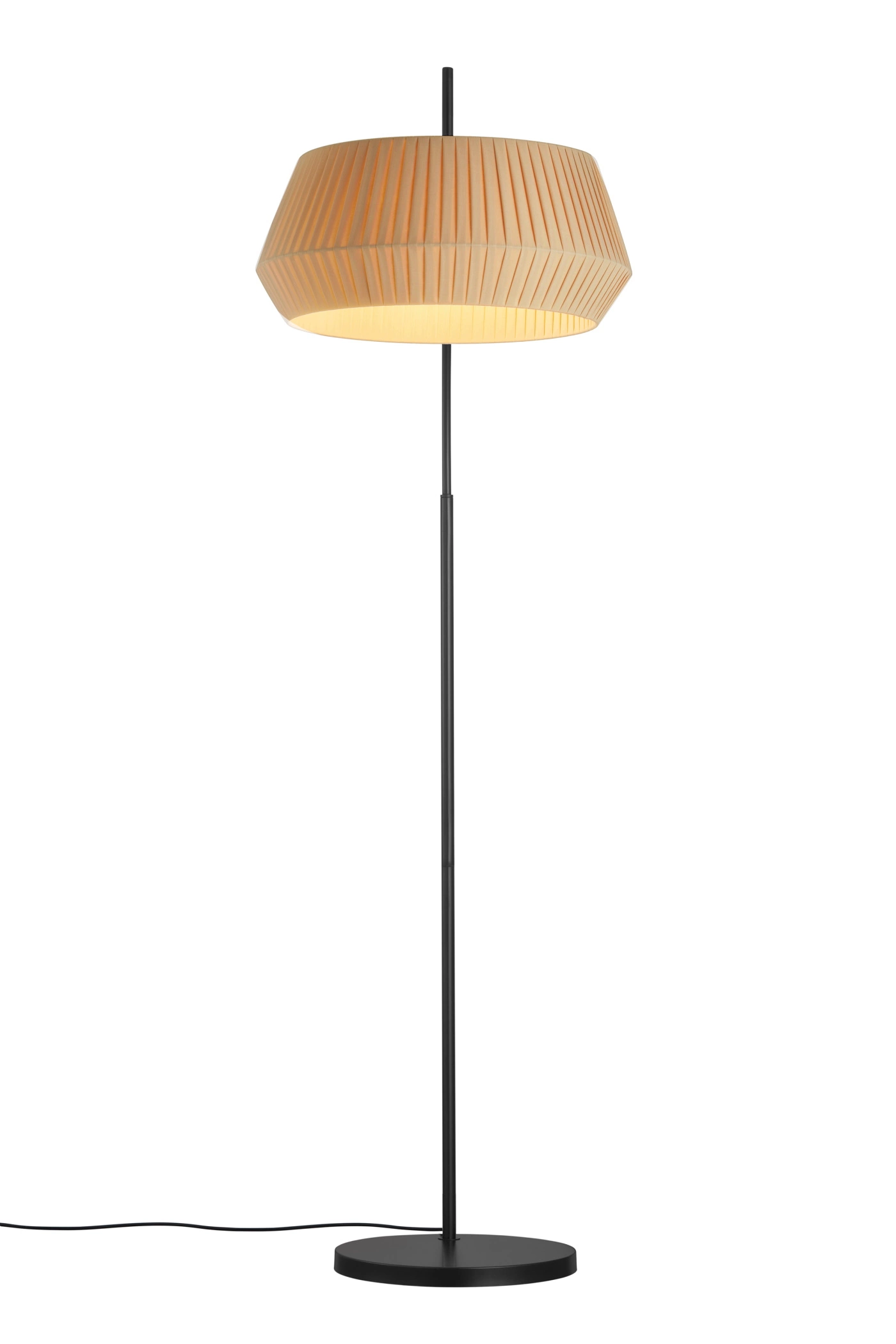   
                        
                        Торшер NORDLUX (Дания) 51950    
                         в стиле Модерн.  
                        Тип источника света: светодиодная лампа, сменная.                                                 Цвета плафонов и подвесок: Бежевый.                         Материал: Ткань.                          фото 4