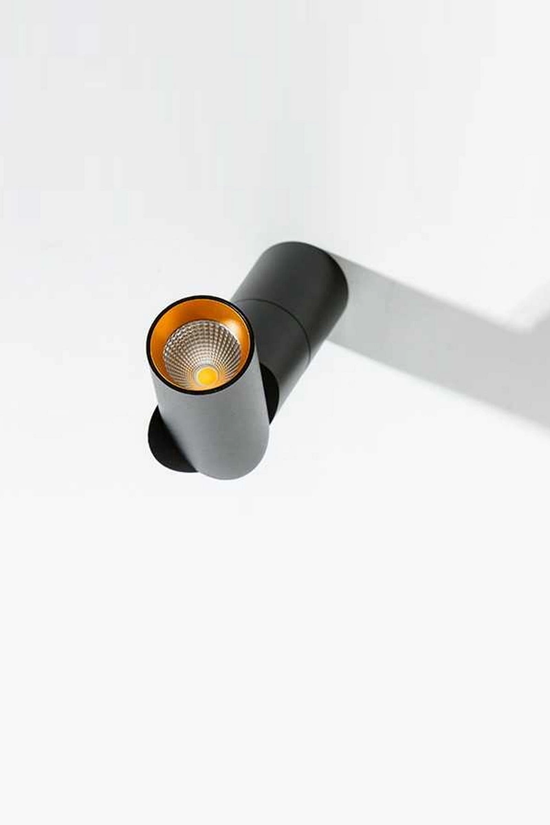 Точковий світильник AZZARDO (Польща) 52075    
                         У стилі Лофт.  
                        Тип джерела світла: вбудований led-модуль, незмінний.                         Форма: Циліндр.                         Кольори плафонів і підвісок: Чорний, Золото.                         Матеріал: Метал.                          фото 2