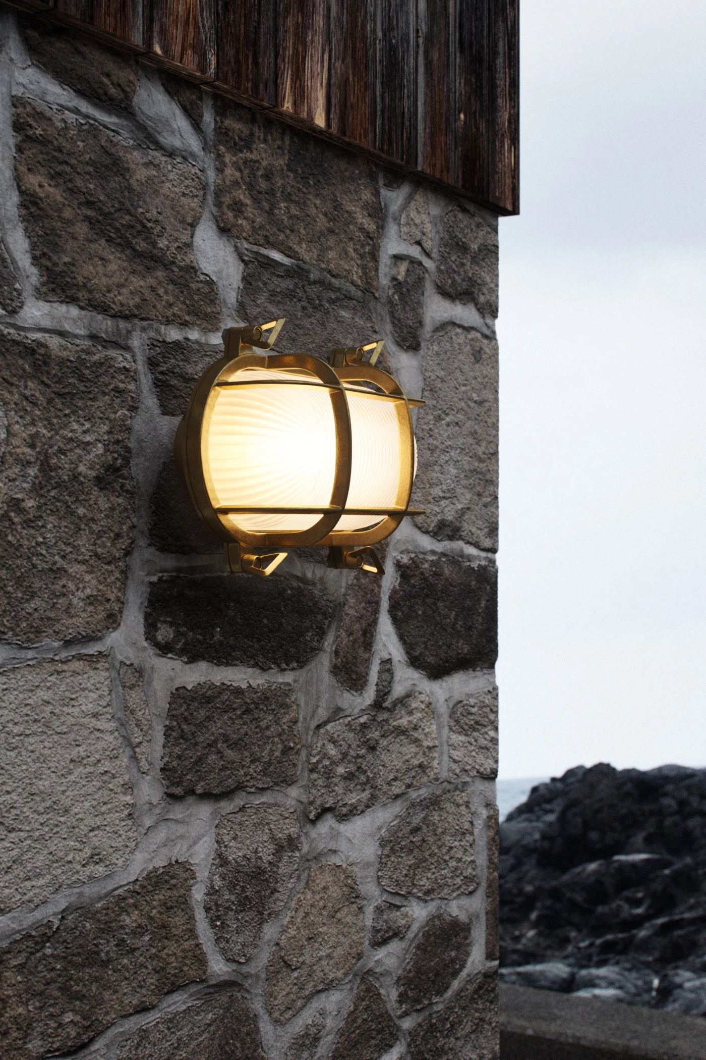   
                        Світильник вуличний NORDLUX (Данія) 52717    
                         у стилі Лофт.  
                        Тип джерела світла: cвітлодіодні led, енергозберігаючі, розжарювання.                                                 Кольори плафонів і підвісок: Прозорий.                         Матеріал: Скло.                          фото 4
