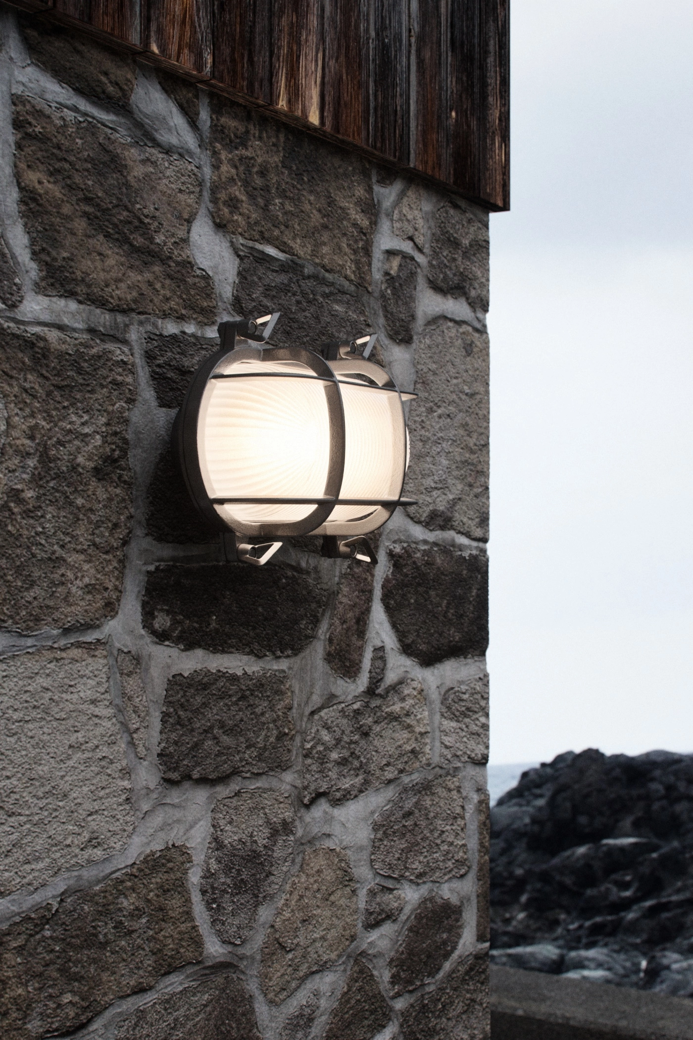   
                        
                        Світильник вуличний NORDLUX (Данія) 52718    
                         у стилі Лофт.  
                        Тип джерела світла: світлодіодна лампа, змінна.                                                 Кольори плафонів і підвісок: Прозорий.                         Матеріал: Скло.                          фото 4