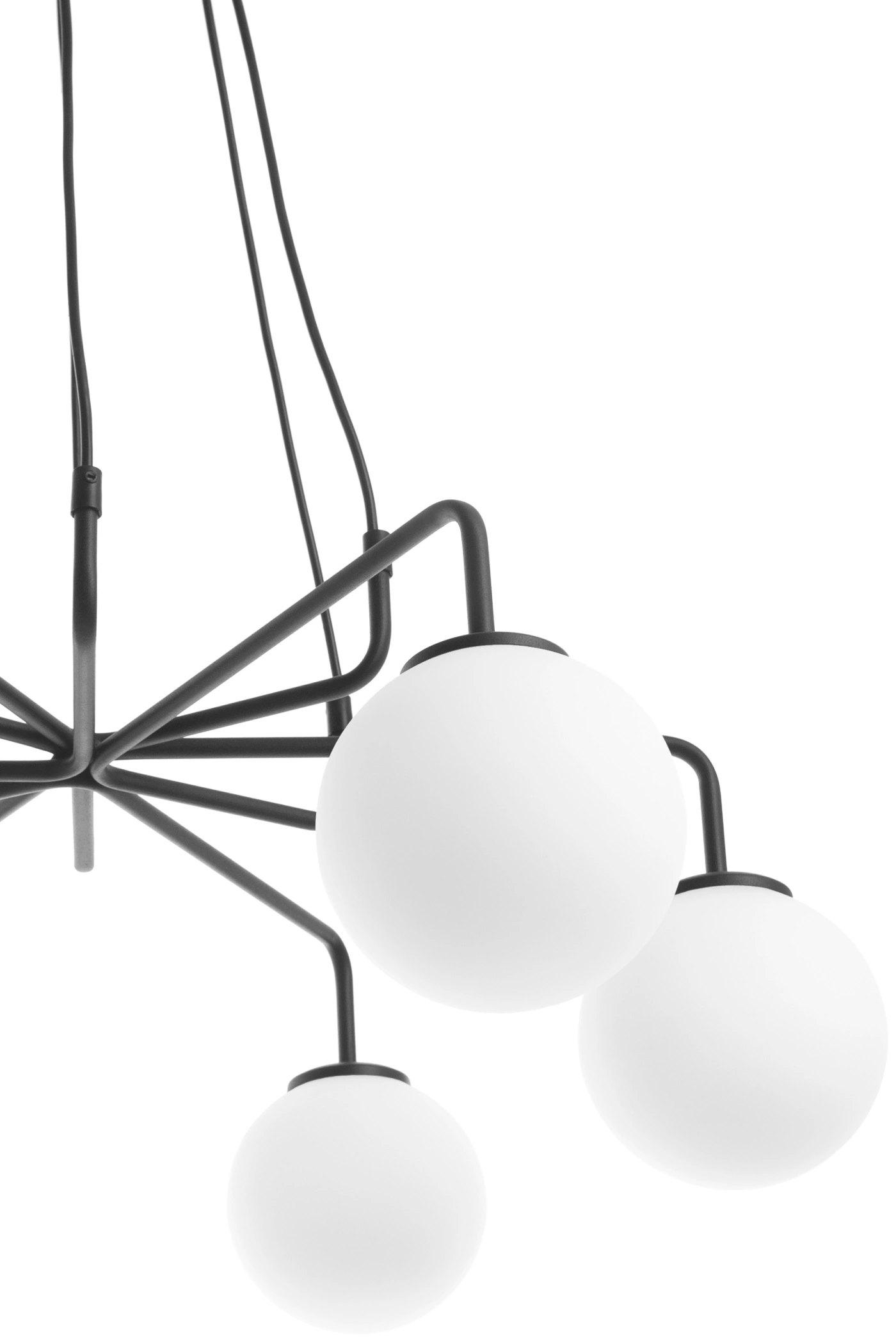   
                        
                        Люстра NB LIGHT (Украина) 52822    
                         В стиле Модерн, Хай-тек.  
                        Тип источника света: светодиодная лампа, сменная.                         Форма: Круг.                         Цвета плафонов и подвесок: Белый.                         Материал: Стекло.                          фото 2