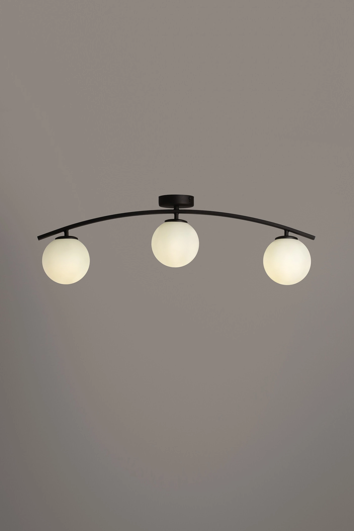   
                        
                        Люстра NB LIGHT (Украина) 54280    
                         В стиле Модерн.  
                        Тип источника света: светодиодная лампа, сменная.                         Форма: Прямоугольник.                         Цвета плафонов и подвесок: Белый.                         Материал: Стекло.                          фото 4
