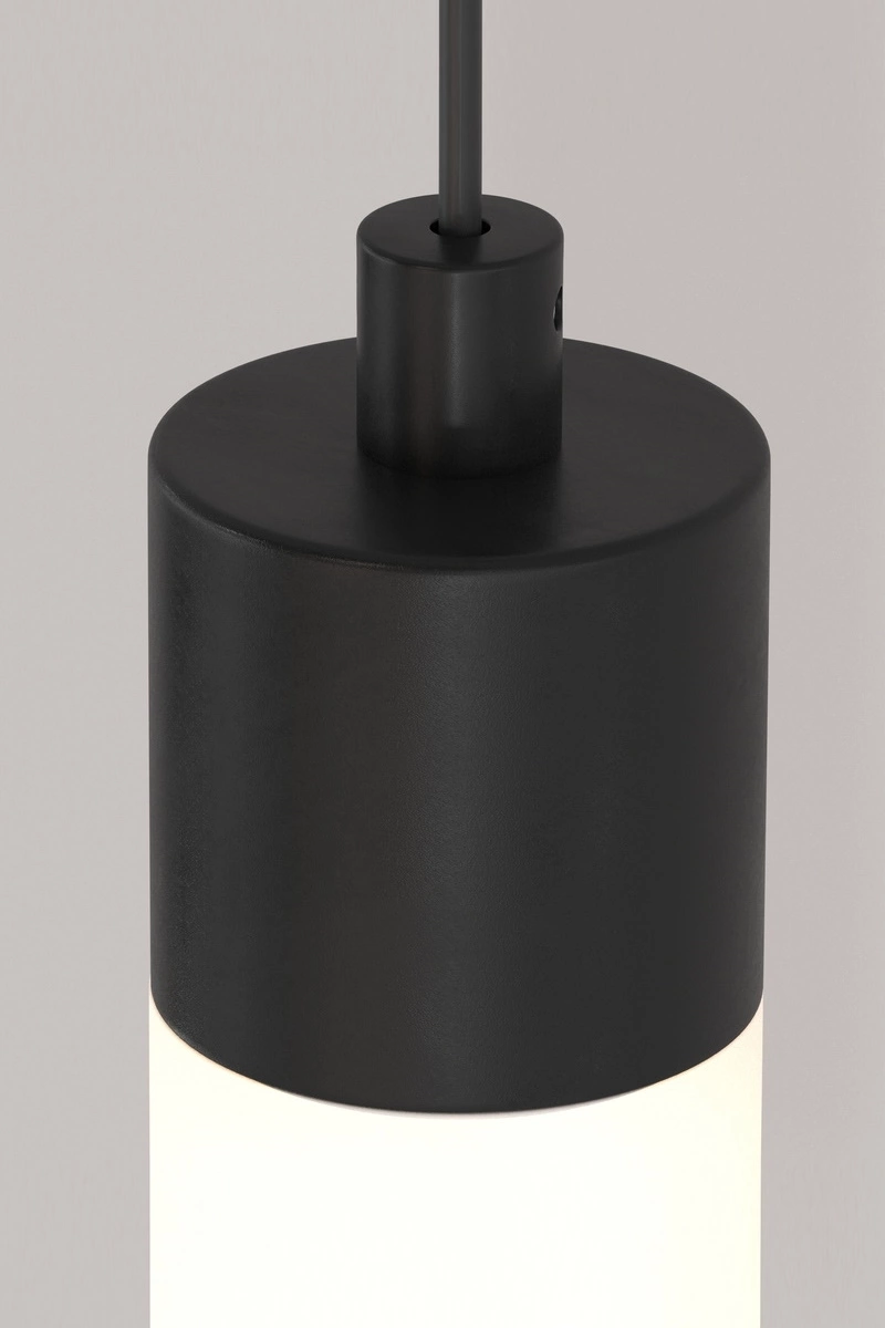   
                        
                        Люстра VASMAR (Украина) 55072    
                         в стиле Хай-тек.  
                        Тип источника света: встроенный led-модуль, несъемный.                         Форма: Цилиндр.                         Цвета плафонов и подвесок: Белый.                         Материал: Пластик.                          фото 3