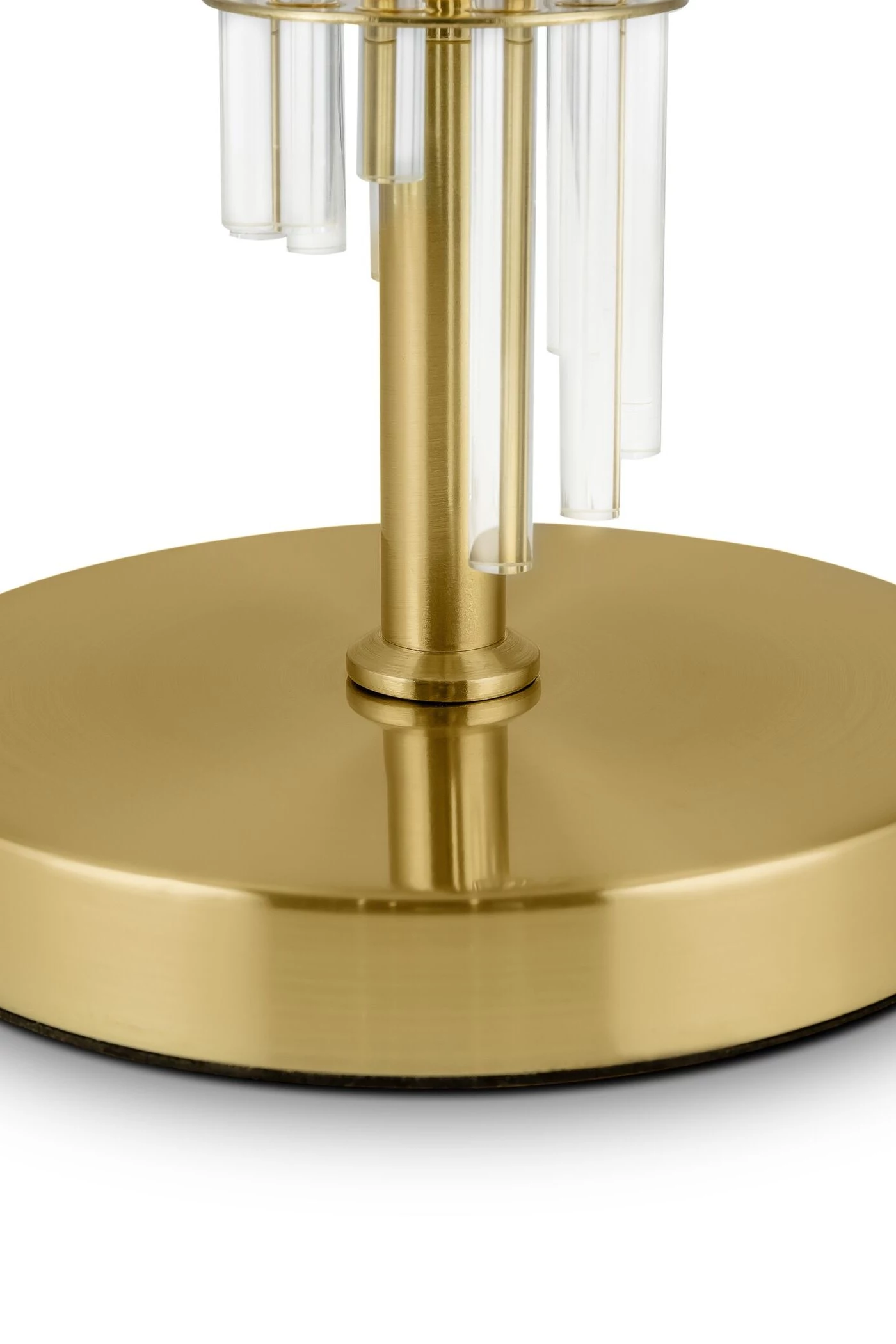   
                        
                        Настольная лампа VASMAR (Украина) 55782    
                         В стиле Классика.  
                        Тип источника света: светодиодная лампа, сменная.                                                 Цвета плафонов и подвесок: Белый.                         Материал: Ткань.                          фото 3