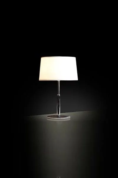   
                        
                        Настольная лампа IDEAL LUX (Италия) 56265    
                         в стиле Модерн, Скандинавский.  
                        Тип источника света: светодиодная лампа, сменная.                                                 Цвета плафонов и подвесок: Белый.                         Материал: Пластик, Ткань, Стекло.                          фото 2
