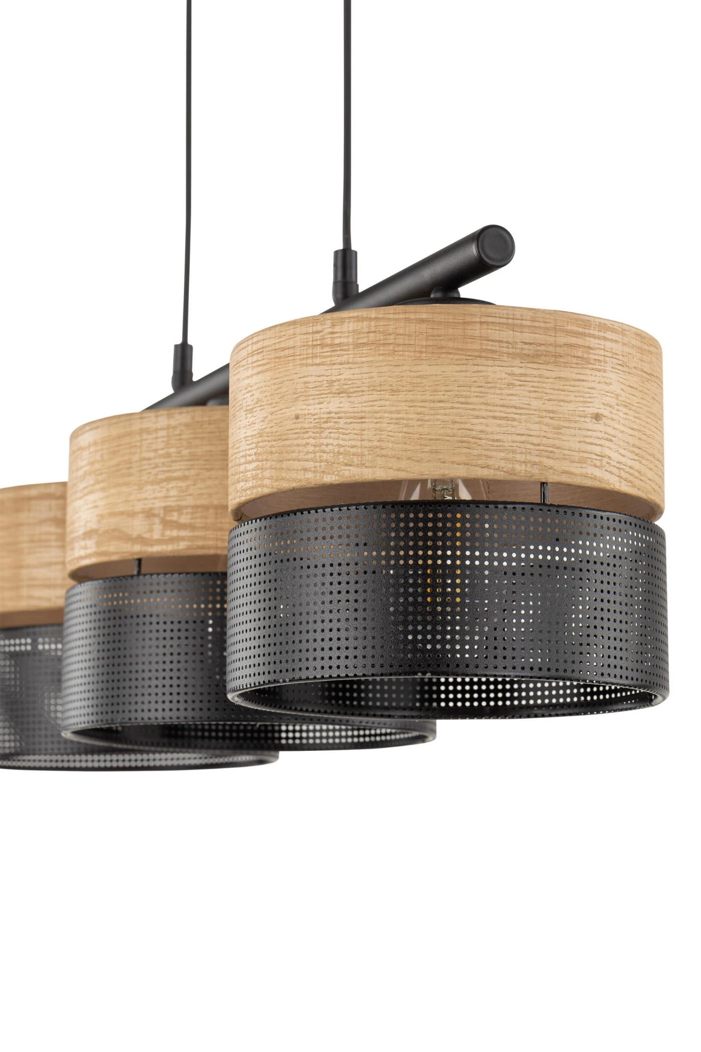  
                        
                        Люстра TK LIGHTING (Польша) 57066    
                         В стиле Кантри, Скандинавский.  
                        Тип источника света: светодиодная лампа, сменная.                         Форма: Прямоугольник.                         Цвета плафонов и подвесок: Черный, Коричневый.                         Материал: Металл, Дерево.                          фото 2