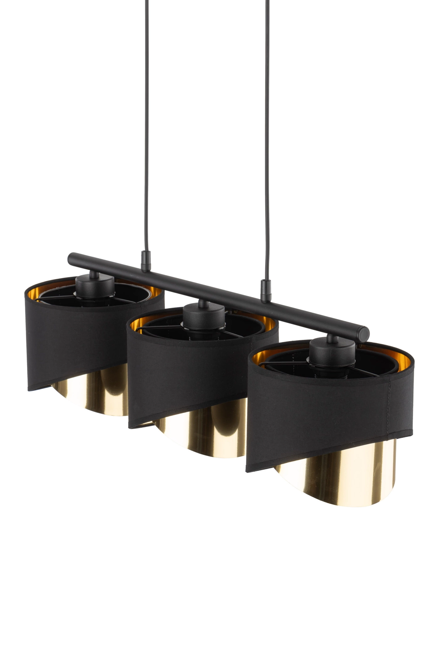   
                        
                        Люстра TK LIGHTING (Польша) 57157    
                         в стиле Лофт, Модерн.  
                        Тип источника света: светодиодная лампа, сменная.                         Форма: Прямоугольник.                         Цвета плафонов и подвесок: Черный, Золото.                         Материал: Ткань, Пластик.                          фото 3