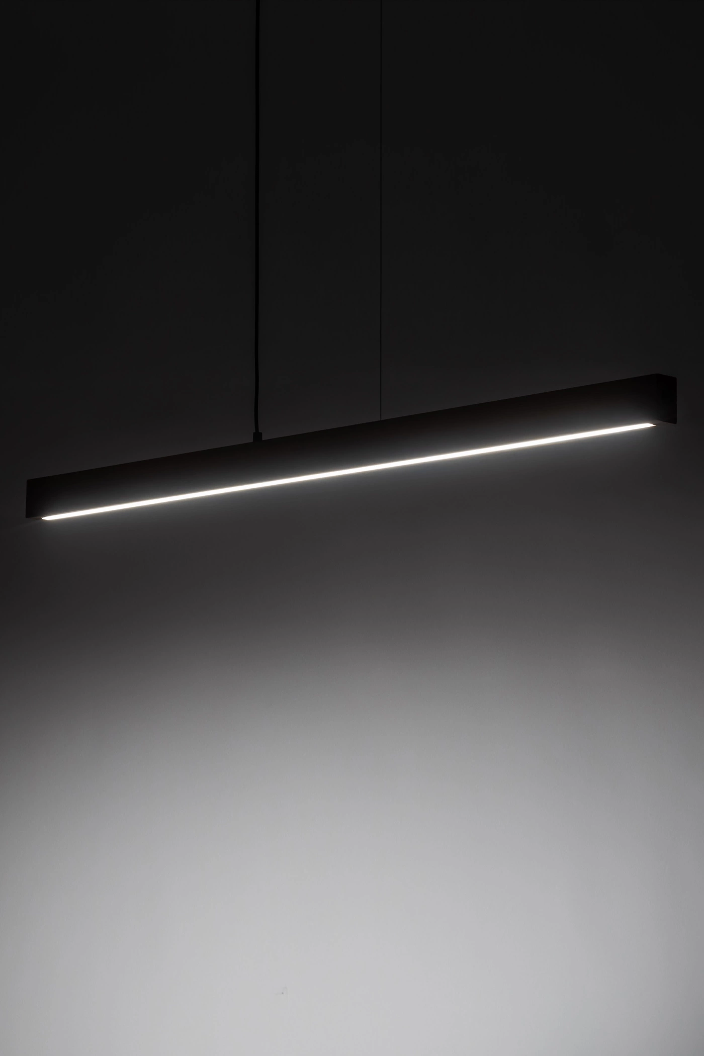   
                        
                        Люстра TK LIGHTING (Польща) 57281    
                         У стилі Скандинавський, Кантрі.  
                        Тип джерела світла: вбудований led-модуль, незмінний.                         Форма: Прямокутник.                         Кольори плафонів і підвісок: Коричневий.                         Матеріал: Дерево.                          фото 9