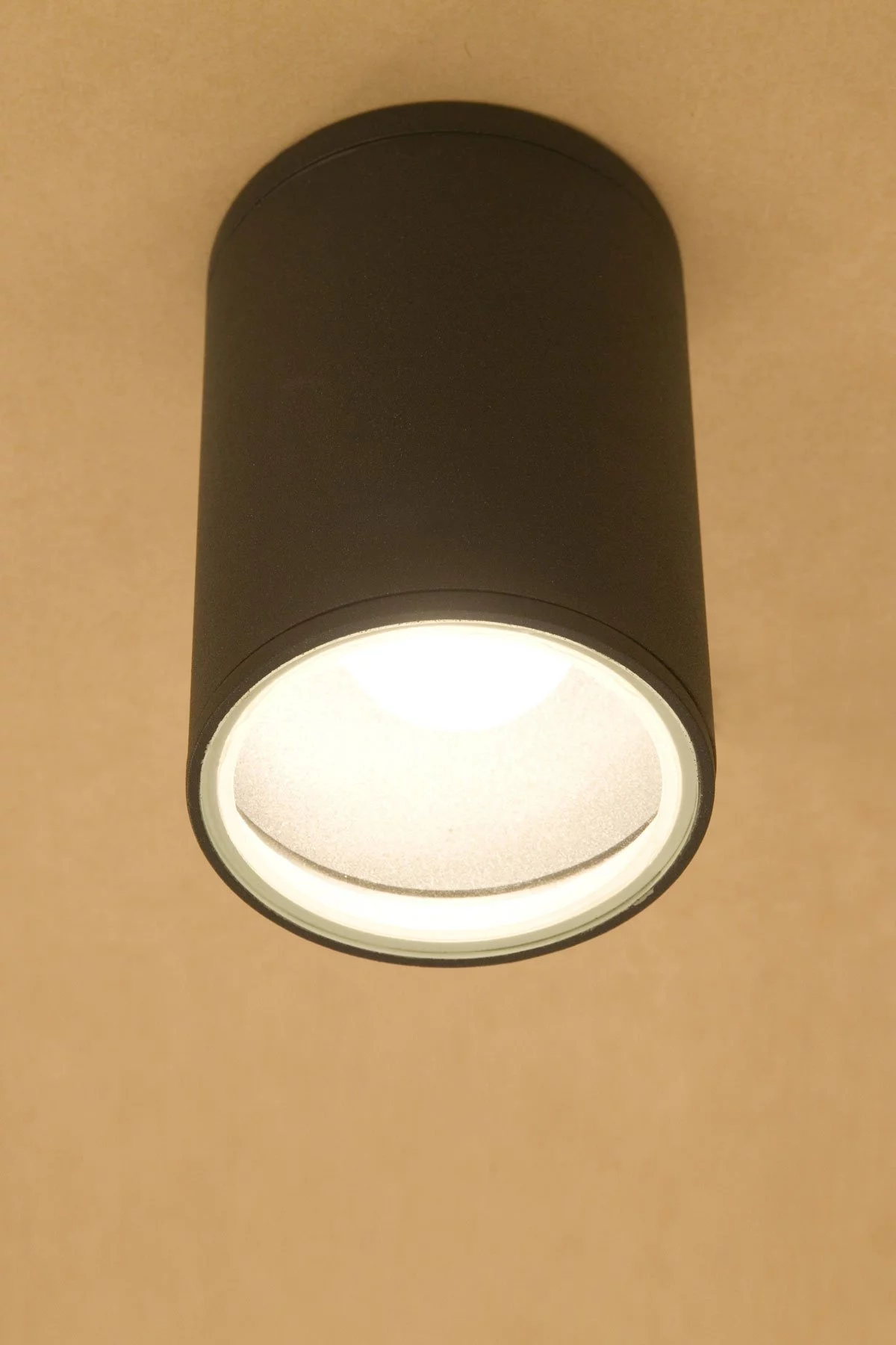   
                        
                        Світильник вуличний NOWODVORSKI (Польща) 58232    
                         у стилі Хай-тек.  
                        Тип джерела світла: світлодіодна лампа, змінна.                                                 Кольори плафонів і підвісок: Білий.                         Матеріал: Скло.                          фото 1