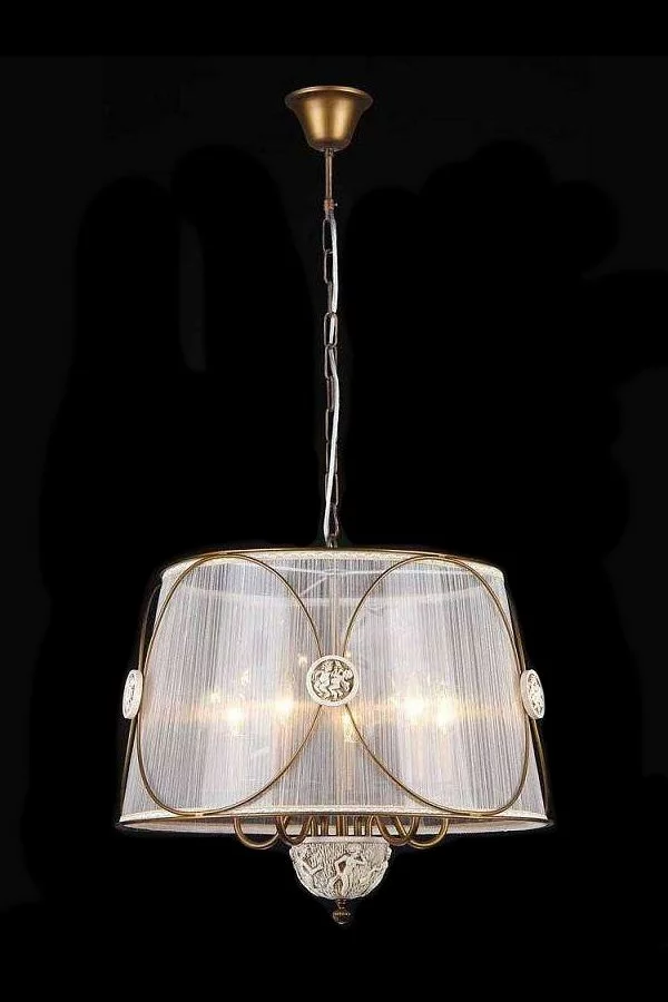   
                        
                        Люстра MAYTONI (Німеччина) 58551    
                         у стилі Класика.  
                        Тип джерела світла: світлодіодна лампа, змінна.                         Форма: Коло.                         Кольори плафонів і підвісок: Білий.                         Матеріал: Тканина.                          фото 4