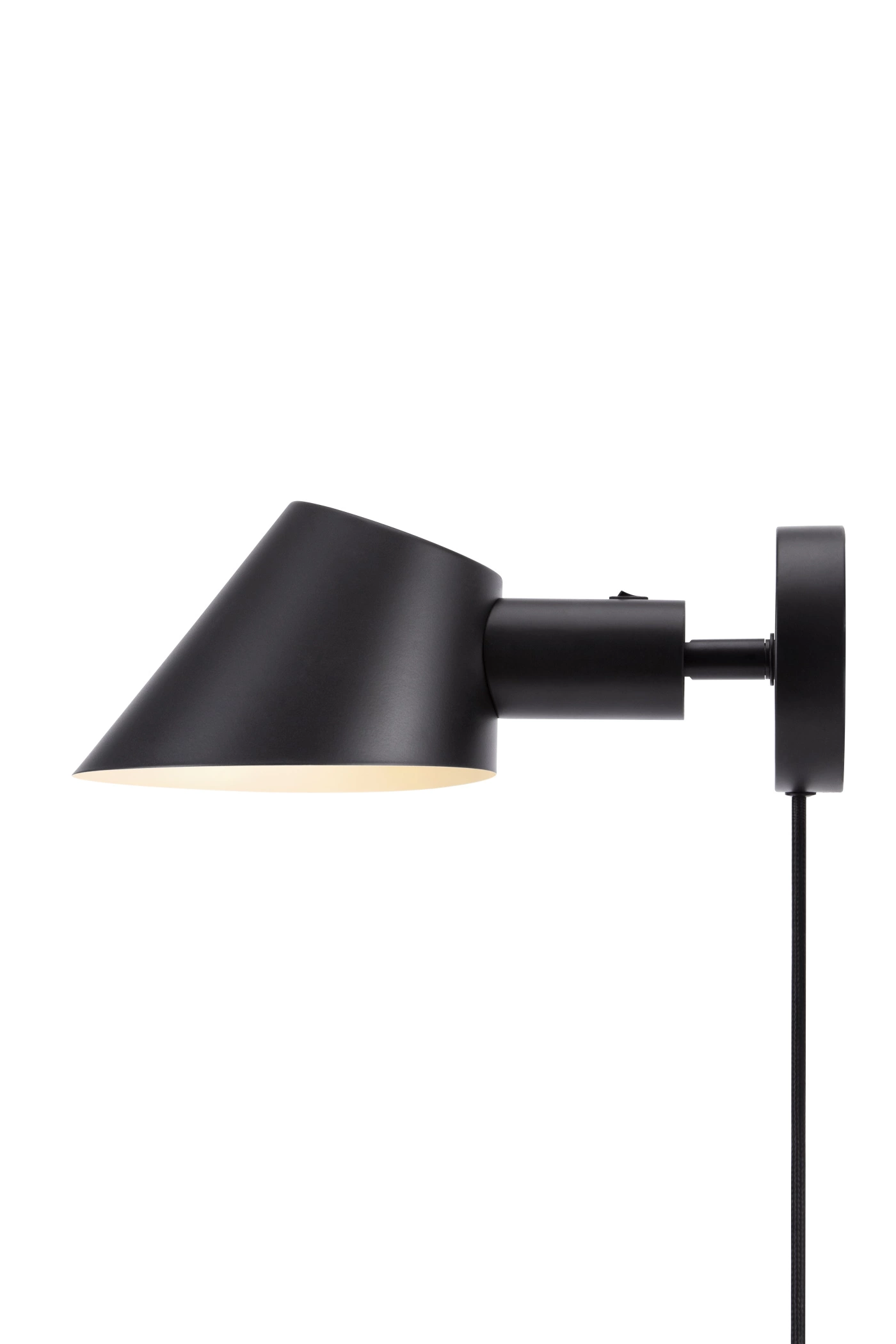   
                        
                        Бра NORDLUX (Данія) 59643    
                         у стилі Хай-тек.  
                        Тип джерела світла: світлодіодна лампа, змінна.                                                 Кольори плафонів і підвісок: Чорний.                         Матеріал: Метал.                          фото 2