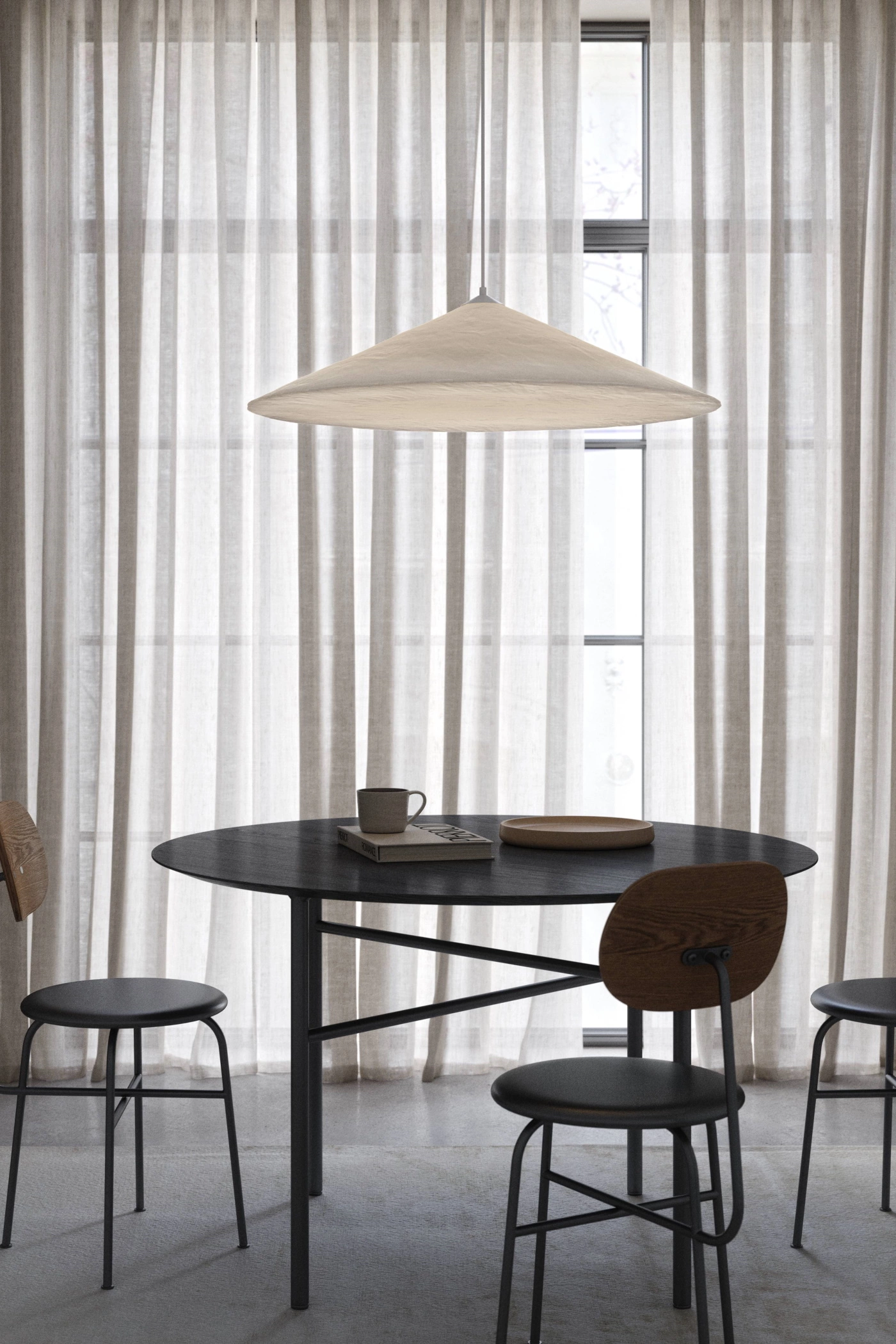   
                        
                        Люстра NORDLUX (Данія) 59653    
                         у стилі Модерн.  
                        Тип джерела світла: світлодіодна лампа, змінна.                         Форма: Коло.                         Кольори плафонів і підвісок: Білий.                         Матеріал: Тканина.                          фото 4