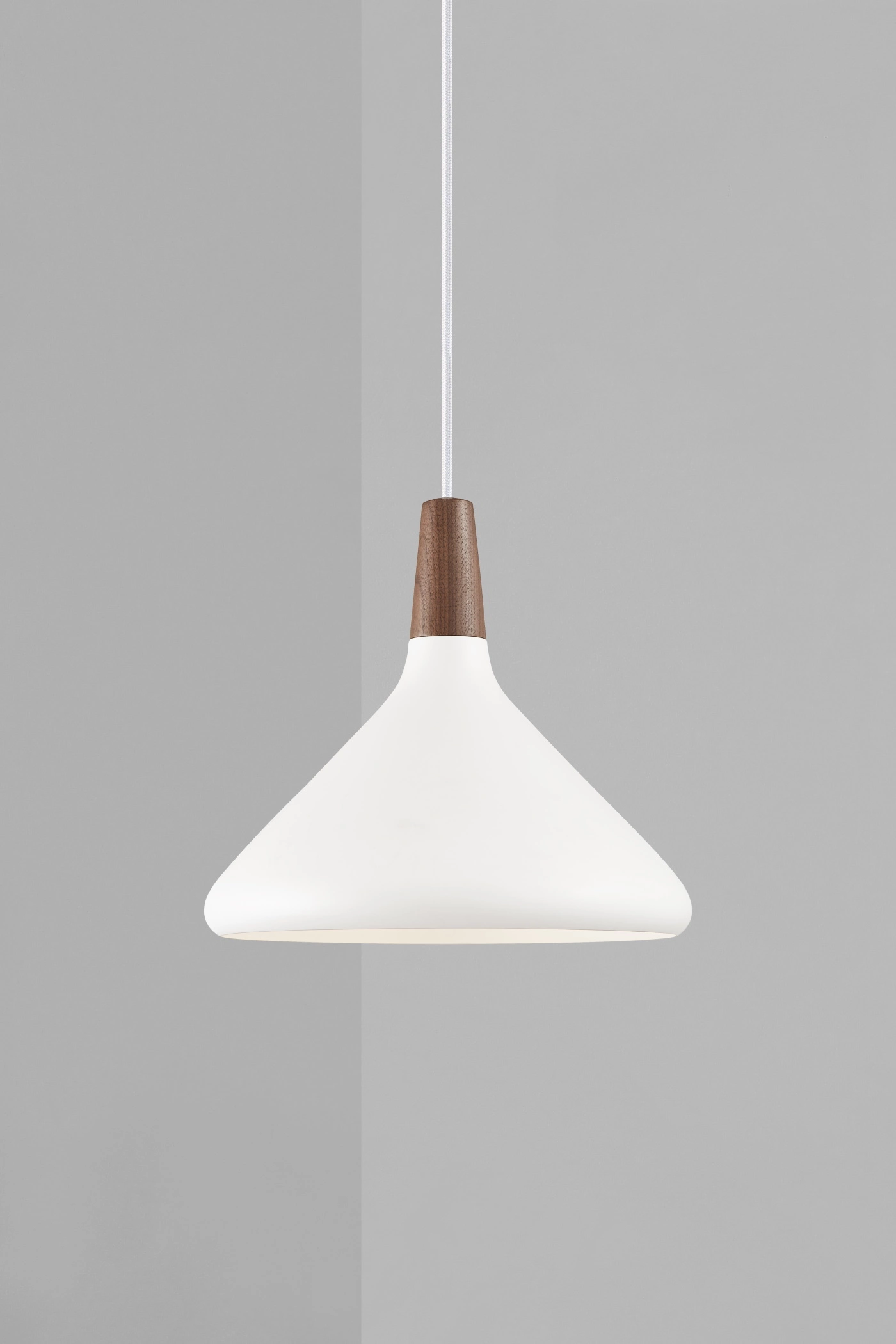   
                        
                        Люстра NORDLUX (Данія) 59659    
                         у стилі Модерн, Лофт.  
                        Тип джерела світла: світлодіодна лампа, змінна.                         Форма: Коло.                         Кольори плафонів і підвісок: Білий.                         Матеріал: Метал.                          фото 4