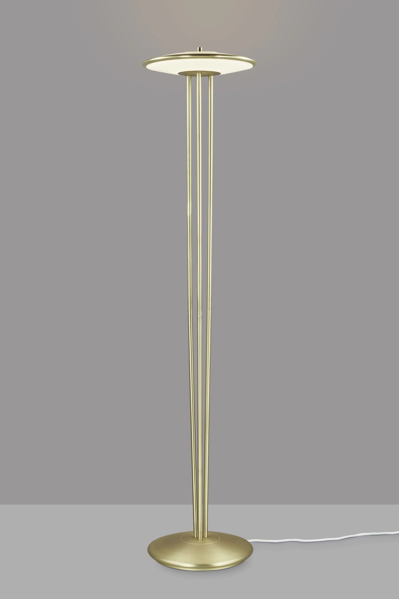   
                        
                        Торшер NORDLUX (Дания) 59667    
                         в стиле Модерн.  
                        Тип источника света: встроенный led-модуль, несъемный.                                                 Цвета плафонов и подвесок: Латунь, Белый.                         Материал: Акрил, Металл.                          фото 4
