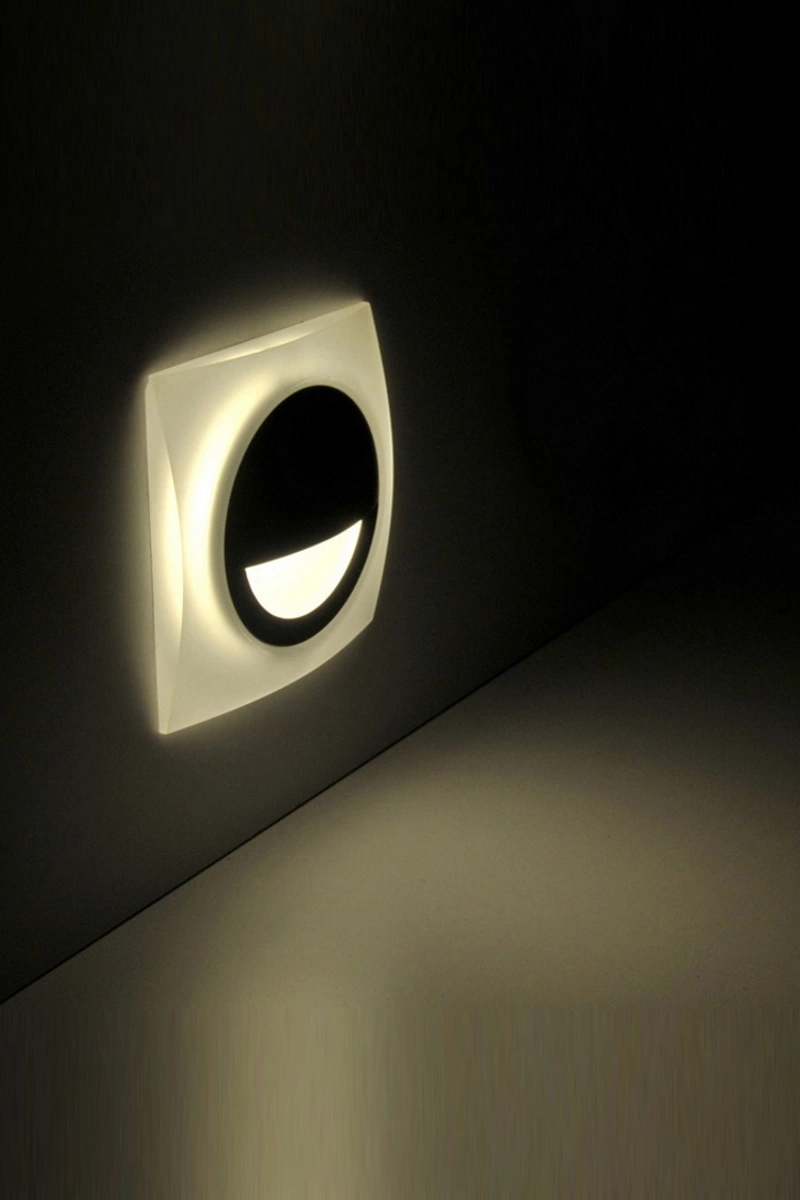   
                        
                        Декоративная подсветка POLUX (Польша) 59680    
                         в стиле Хай-тек.  
                        Тип источника света: встроенный led-модуль, несъемный.                                                 Цвета плафонов и подвесок: Белый, Серый.                         Материал: Алюминий, Акрил.                          фото 10