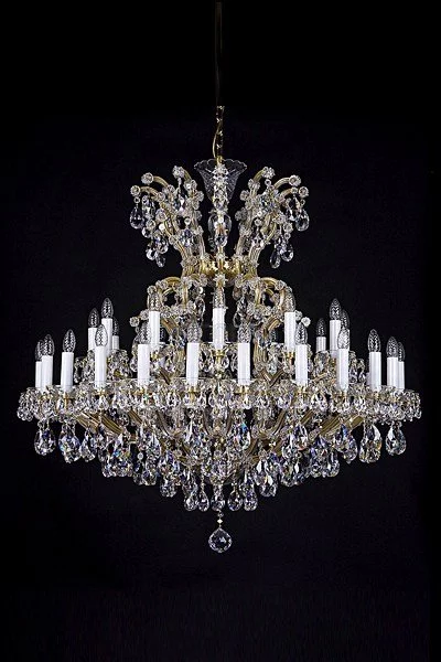Кришталева люстра ARTGLASS (Чехія) 63679    
                         У стилі Класика.  
                        Тип джерела світла: світлодіодна лампа, змінна.                         Форма: Коло.                         Кольори плафонів і підвісок: Прозорий.                         Матеріал: Кришталь.                          фото 1