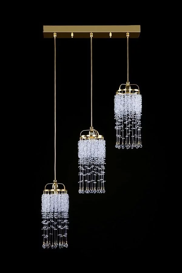   
                        
                        Кришталева люстра ARTGLASS (Чехія) 69099    
                         У стилі Арт-деко.  
                        Тип джерела світла: світлодіодна лампа, змінна.                         Форма: Прямокутник.                         Кольори плафонів і підвісок: Прозорий.                         Матеріал: Кришталь.                          фото 1