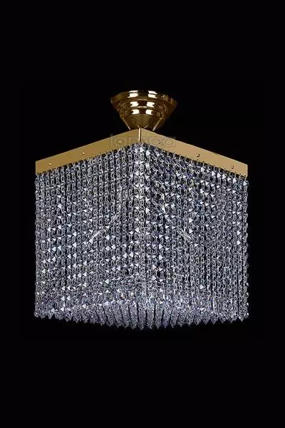   
                        
                        Кришталева люстра ARTGLASS (Чехія) 69137    
                         У стилі Арт-деко.  
                        Тип джерела світла: світлодіодна лампа, змінна.                         Форма: Куб.                         Кольори плафонів і підвісок: Прозорий.                         Матеріал: Кришталь.                          фото 1