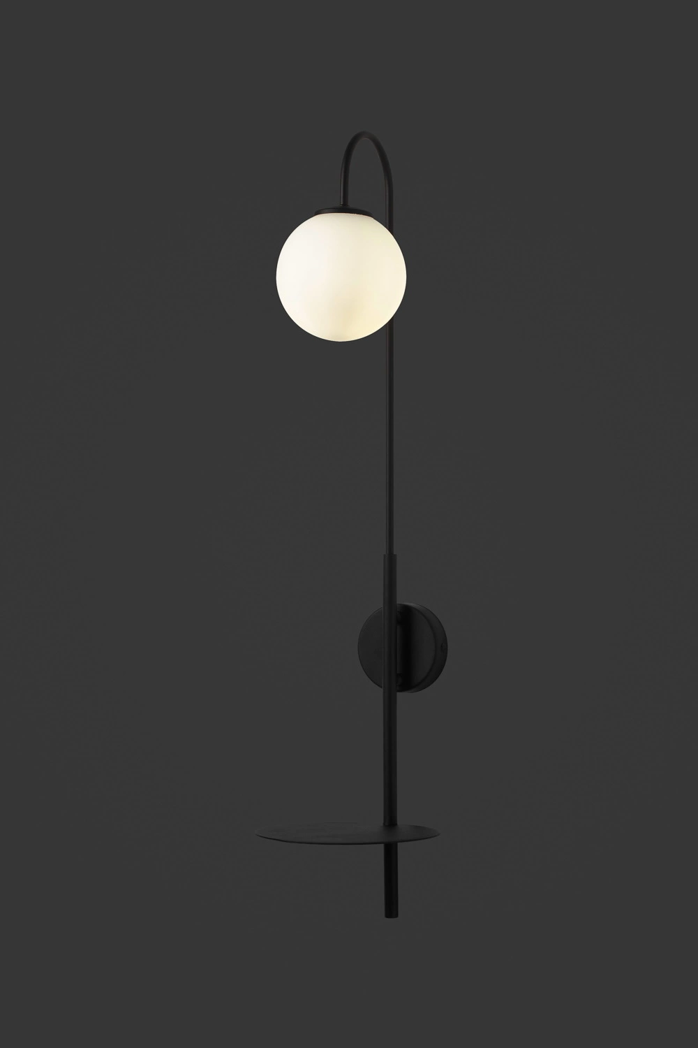  
                        
                        Бра NB LIGHT (Украина) 70358    
                         В стиле Модерн.  
                        Тип источника света: светодиодная лампа, сменная.                                                 Цвета плафонов и подвесок: Белый.                         Материал: Стекло.                          фото 3