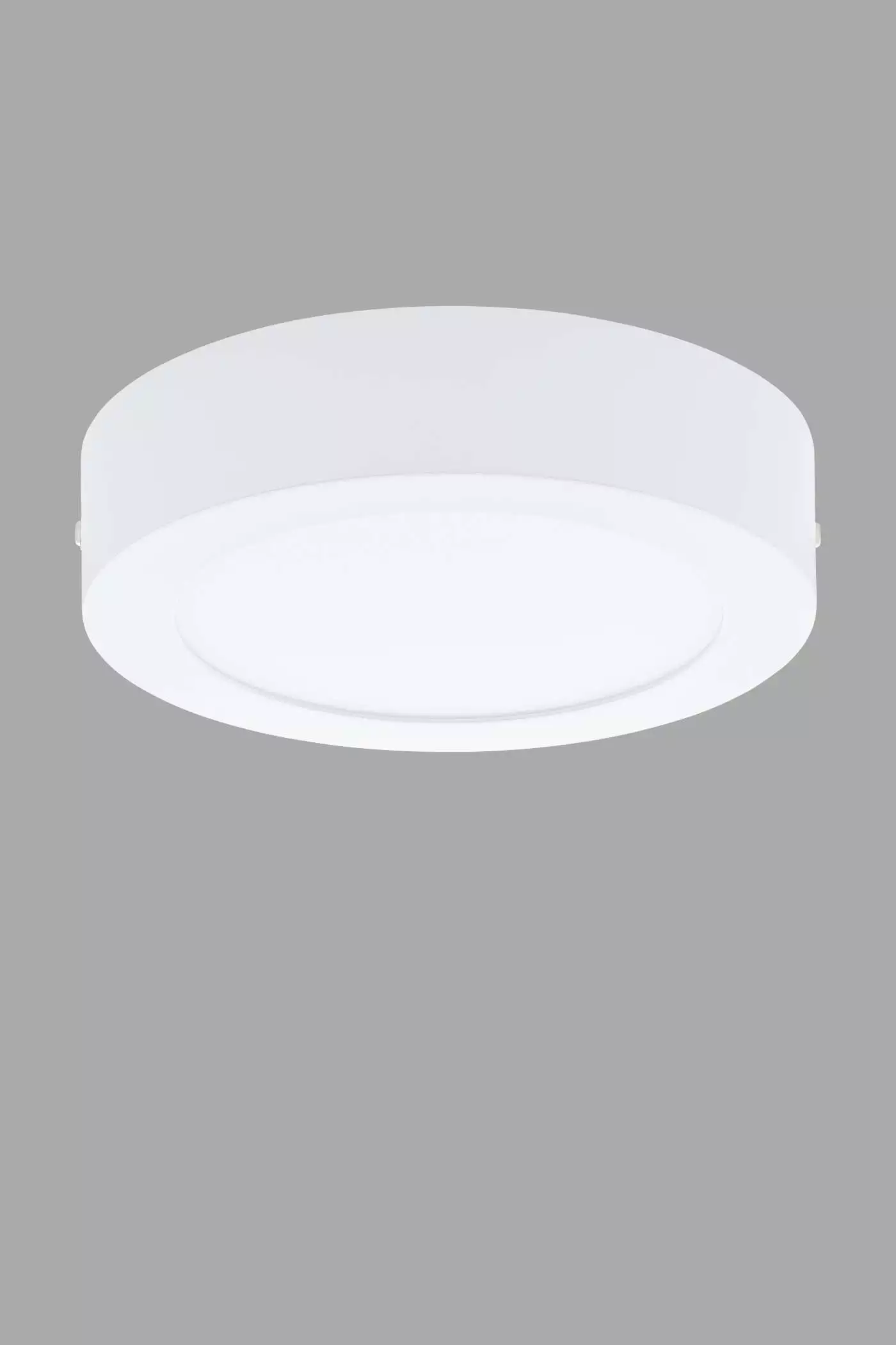   
                        
                        Точечный светильник EGLO (Австрия) 72155    
                         в стиле Модерн.  
                        Тип источника света: встроенный led-модуль, несъемный.                         Форма: Круг.                         Цвета плафонов и подвесок: Белый.                         Материал: Пластик.                          фото 1