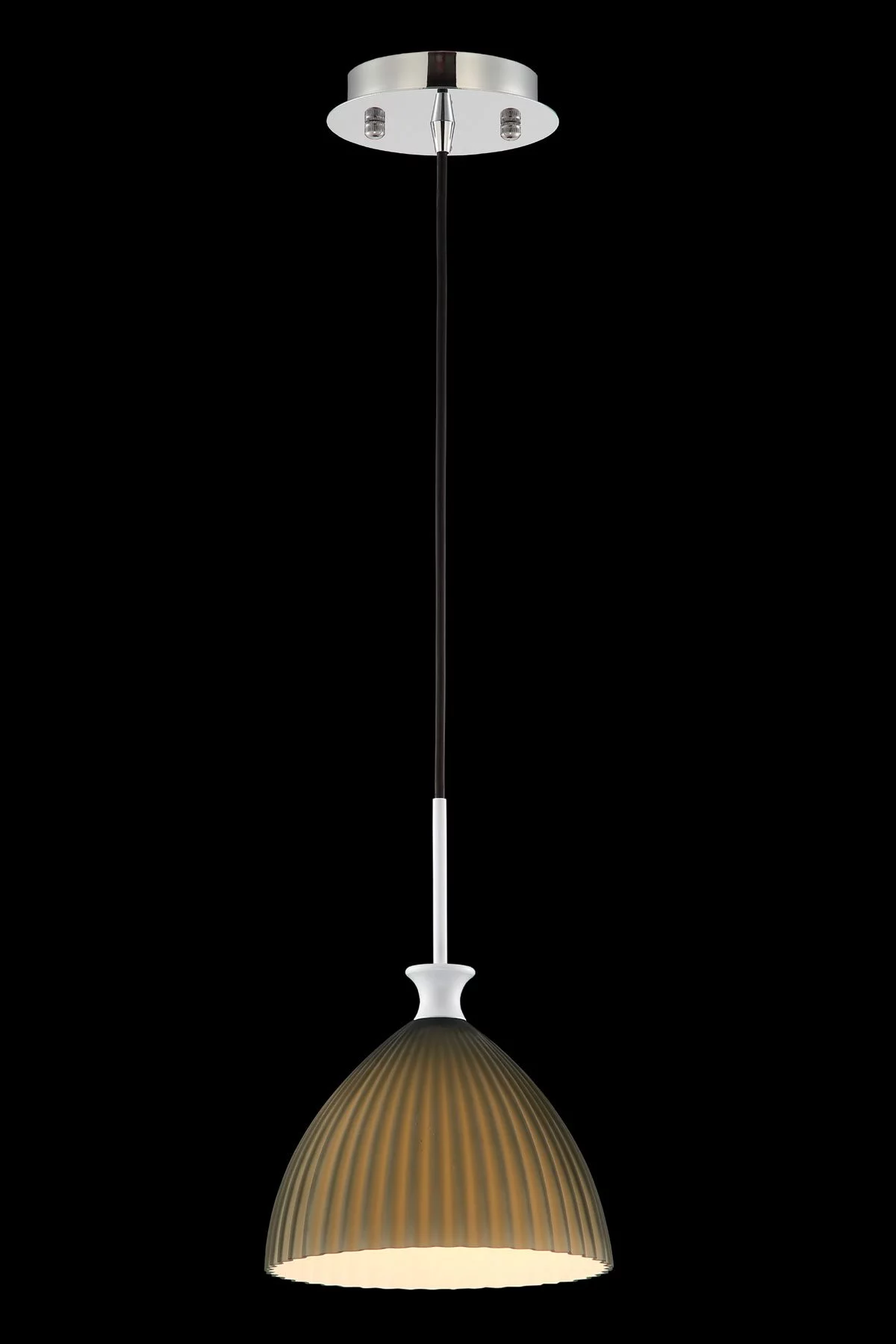   
                        
                        Люстра MAYTONI (Німеччина) 89083    
                         у стилі Модерн.  
                        Тип джерела світла: світлодіодна лампа, змінна.                         Форма: Коло.                         Кольори плафонів і підвісок: Зелений.                         Матеріал: Скло.                          фото 2