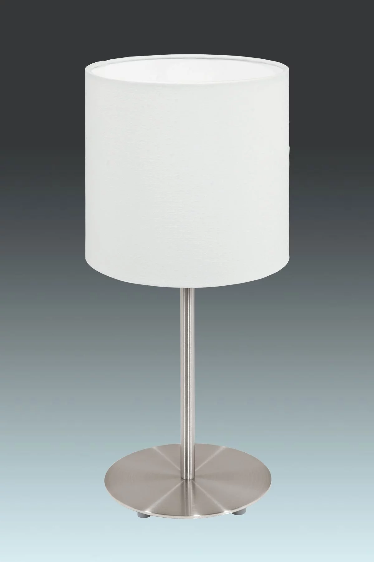   
                        
                        Настільна лампа EGLO (Австрія) 89330    
                         у стилі Модерн.  
                        Тип джерела світла: світлодіодна лампа, змінна.                                                 Кольори плафонів і підвісок: Білий.                         Матеріал: Тканина.                          фото 1