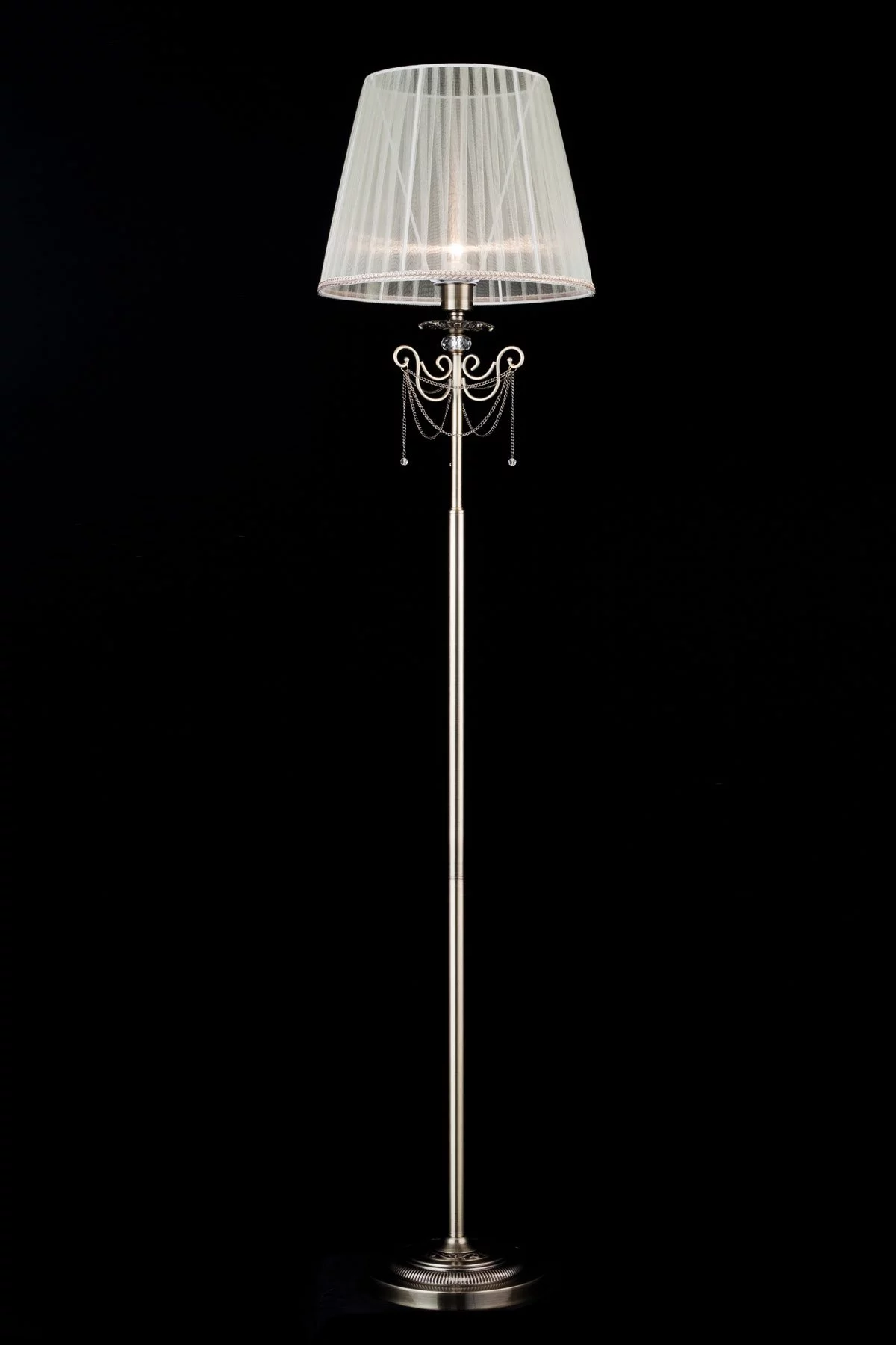   
                        
                        Торшер MAYTONI (Німеччина) 89572    
                         у стилі Модерн.  
                        Тип джерела світла: світлодіодна лампа, змінна.                                                 Кольори плафонів і підвісок: Білий.                         Матеріал: Тканина.                          фото 1