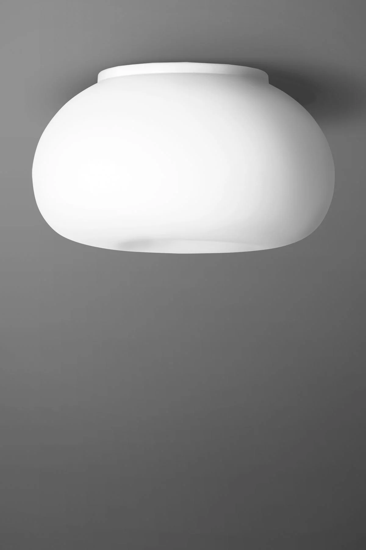   
                        Точечный светильник LUCIS  (Чехия) 89731    
                         в стиле Модерн.  
                        Тип источника света: светодиодная лампа, сменная.                         Форма: Круг.                         Цвета плафонов и подвесок: Белый.                         Материал: Стекло.                          фото 1