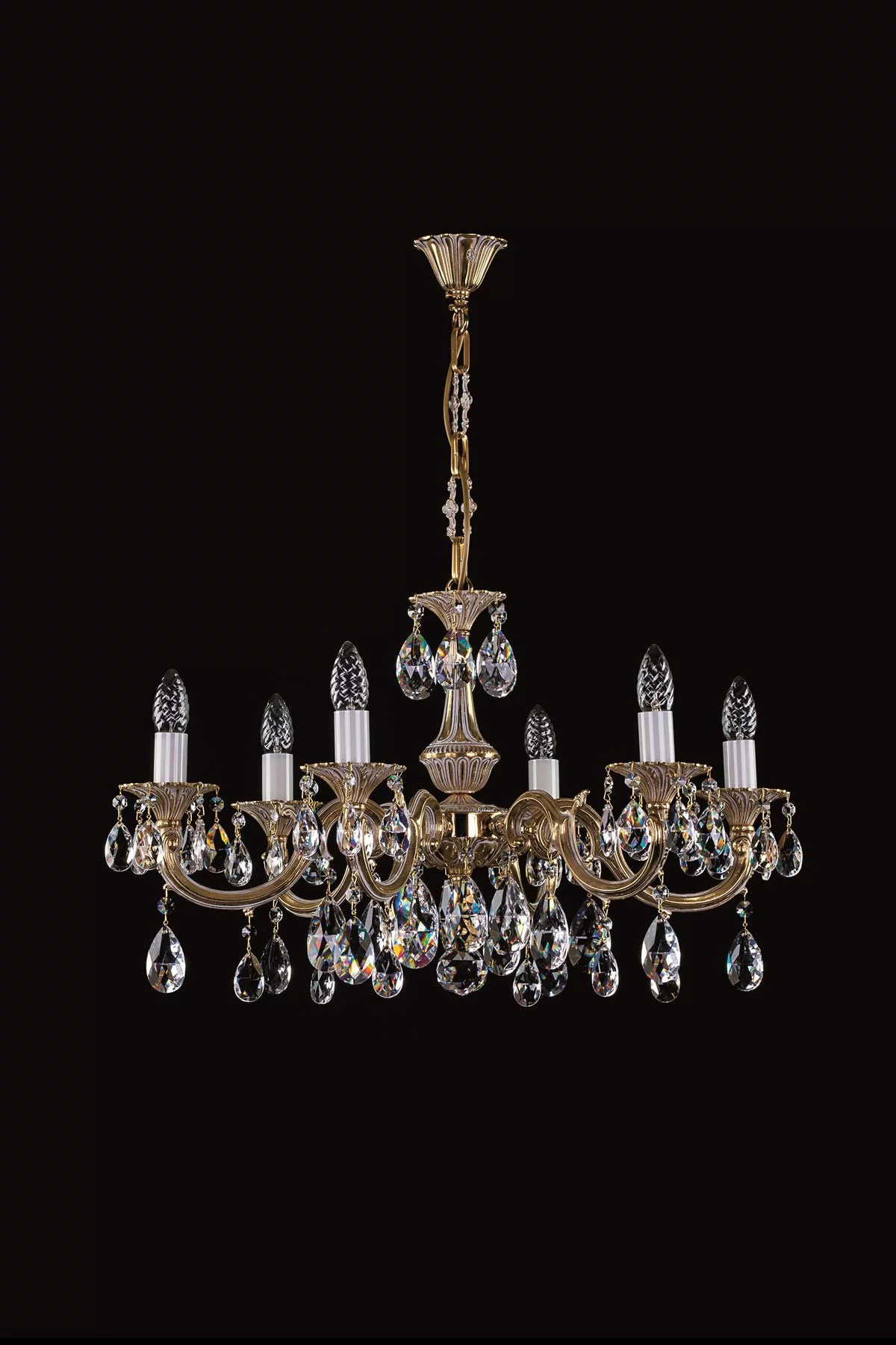   
                        
                        Кришталева люстра ARTGLASS (Чехія) 89748    
                         У стилі Класика.  
                        Тип джерела світла: світлодіодна лампа, змінна.                         Форма: Коло.                         Кольори плафонів і підвісок: Прозорий.                         Матеріал: Кришталь.                          фото 1