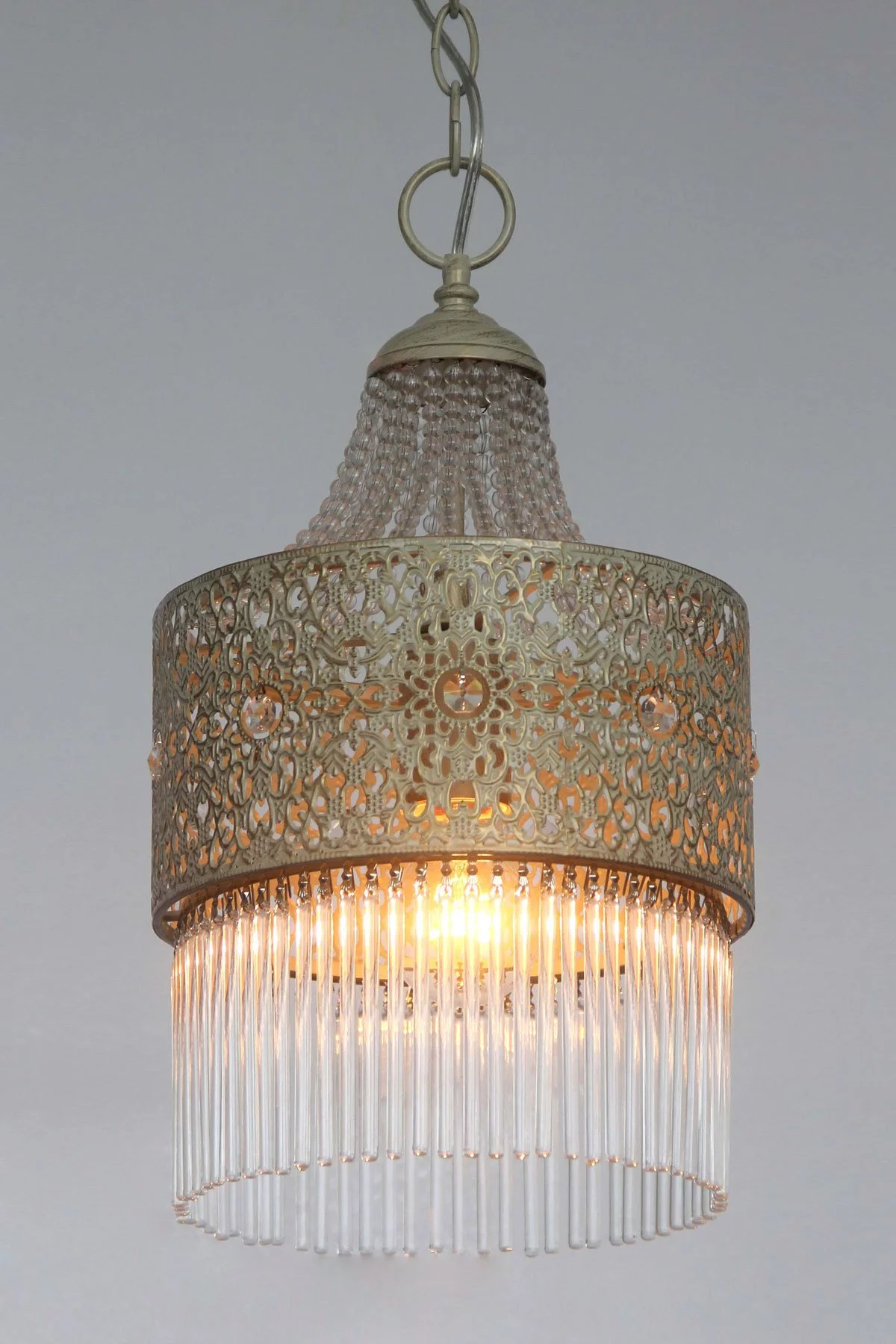   
                        
                        Люстра WUNDERLICHT (Німеччина) 90535    
                         у стилі Східний.  
                        Тип джерела світла: світлодіодна лампа, змінна.                         Форма: Коло.                         Кольори плафонів і підвісок: Прозорий.                         Матеріал: Скло.                          фото 1