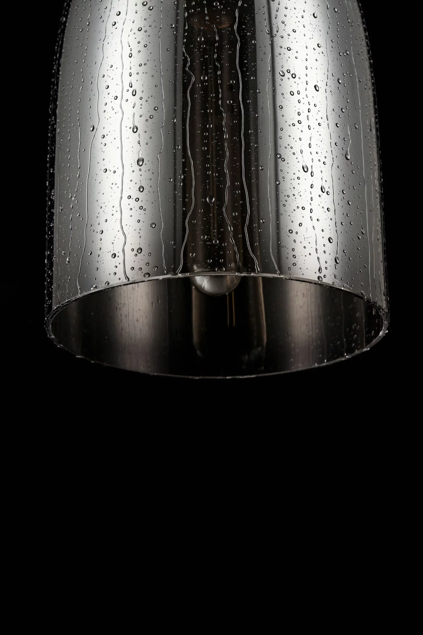   
                        
                        Люстра MAYTONI (Німеччина) 92802    
                         у стилі Лофт, Скандинавський.  
                        Тип джерела світла: світлодіодна лампа, змінна.                         Форма: Коло.                         Кольори плафонів і підвісок: Сірий.                         Матеріал: Скло.                          фото 6